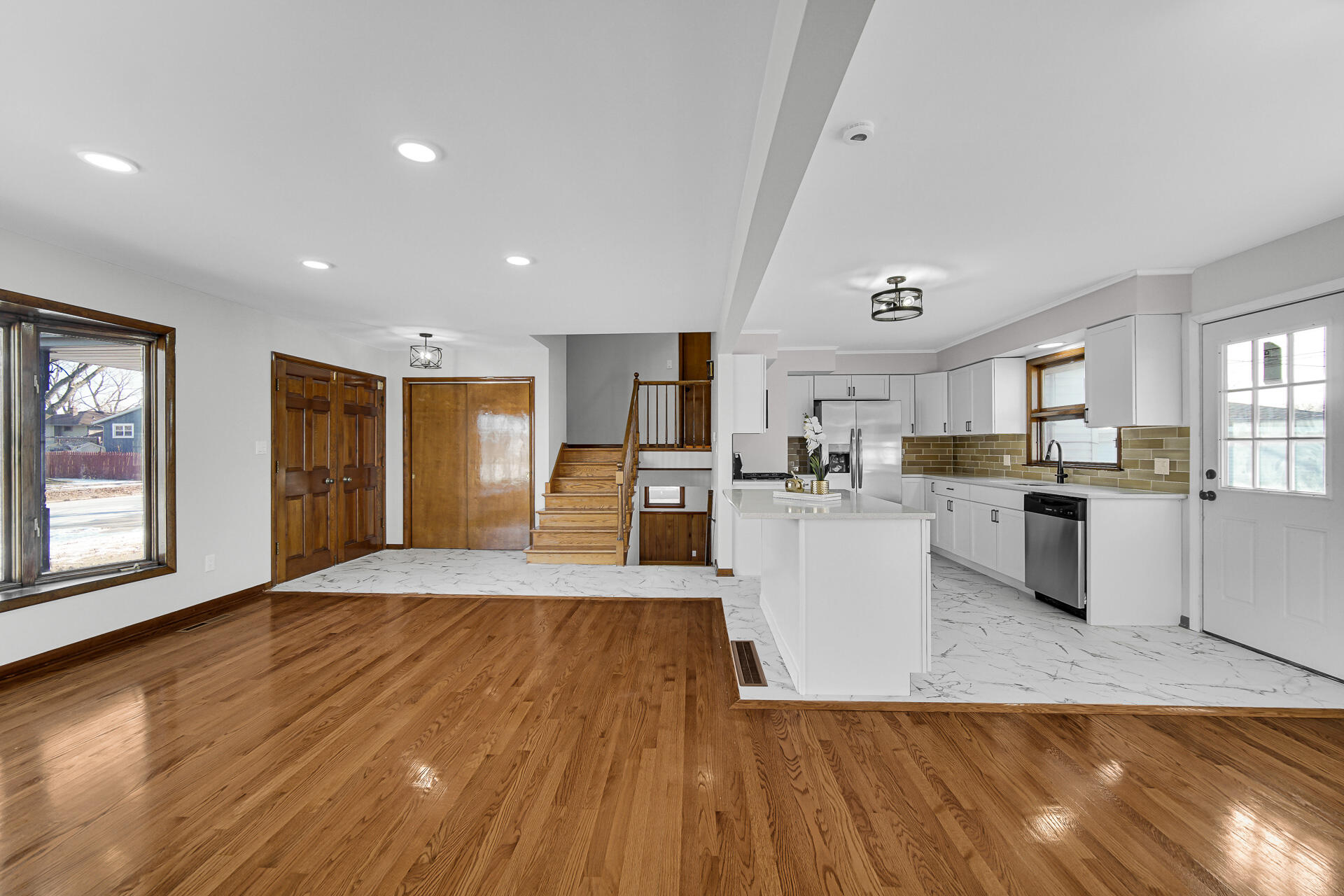9220 Wildwood Drive, Highland, IN 46322; Image #10