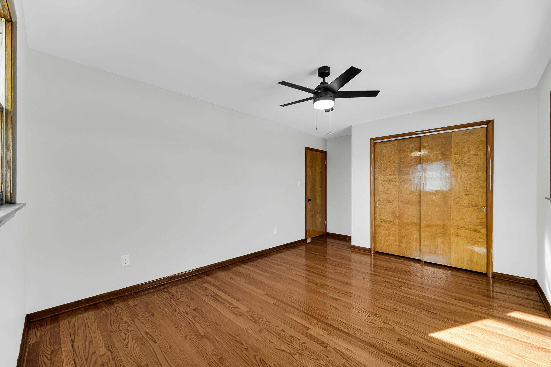 9220 Wildwood Drive, Highland, IN 46322; Image #20