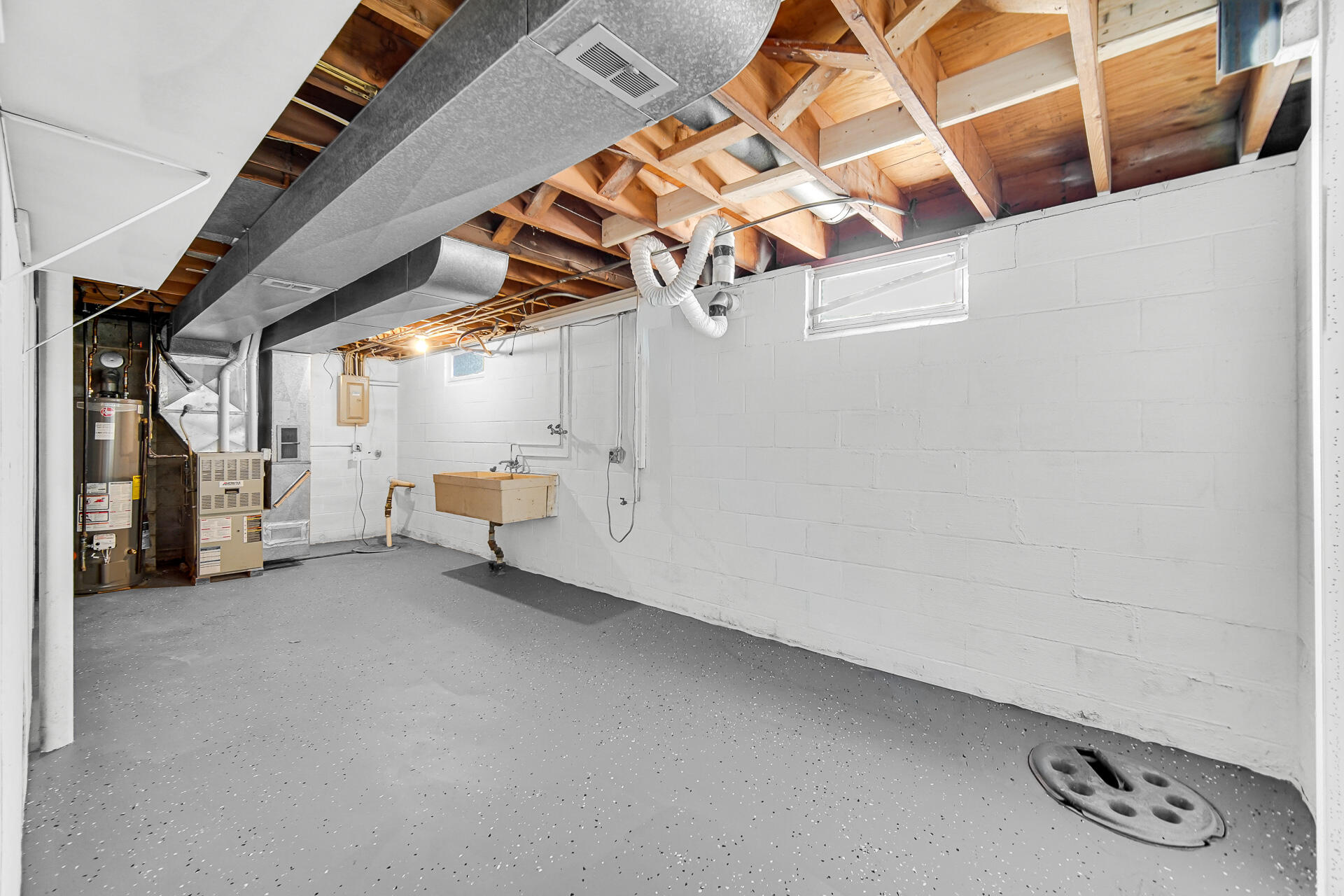 9220 Wildwood Drive, Highland, IN 46322; Image #27
