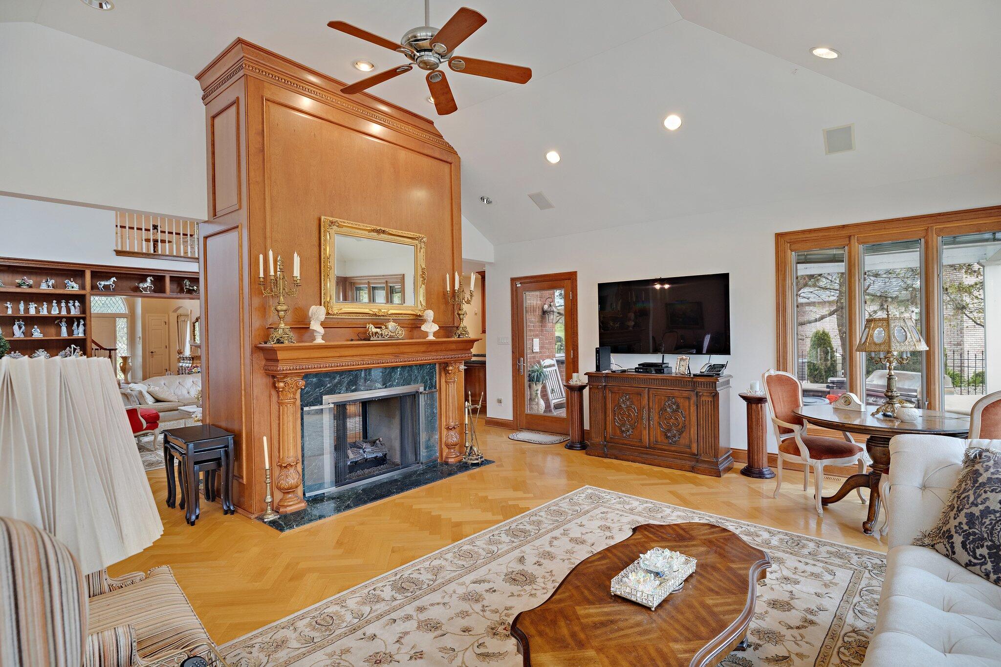 955 Killarney Drive, Dyer, IN 46311; Image #12