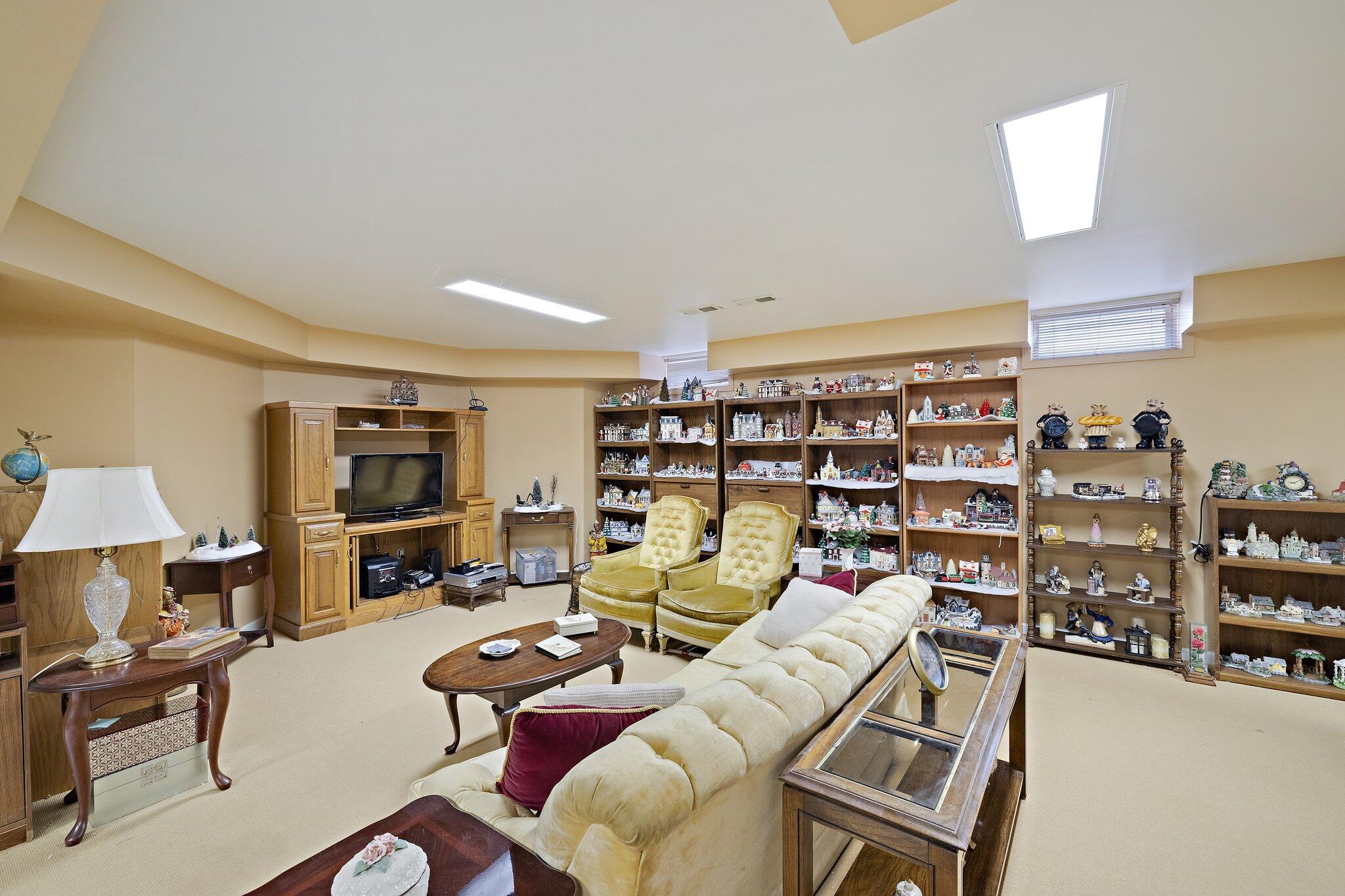 955 Killarney Drive, Dyer, IN 46311; Image #47