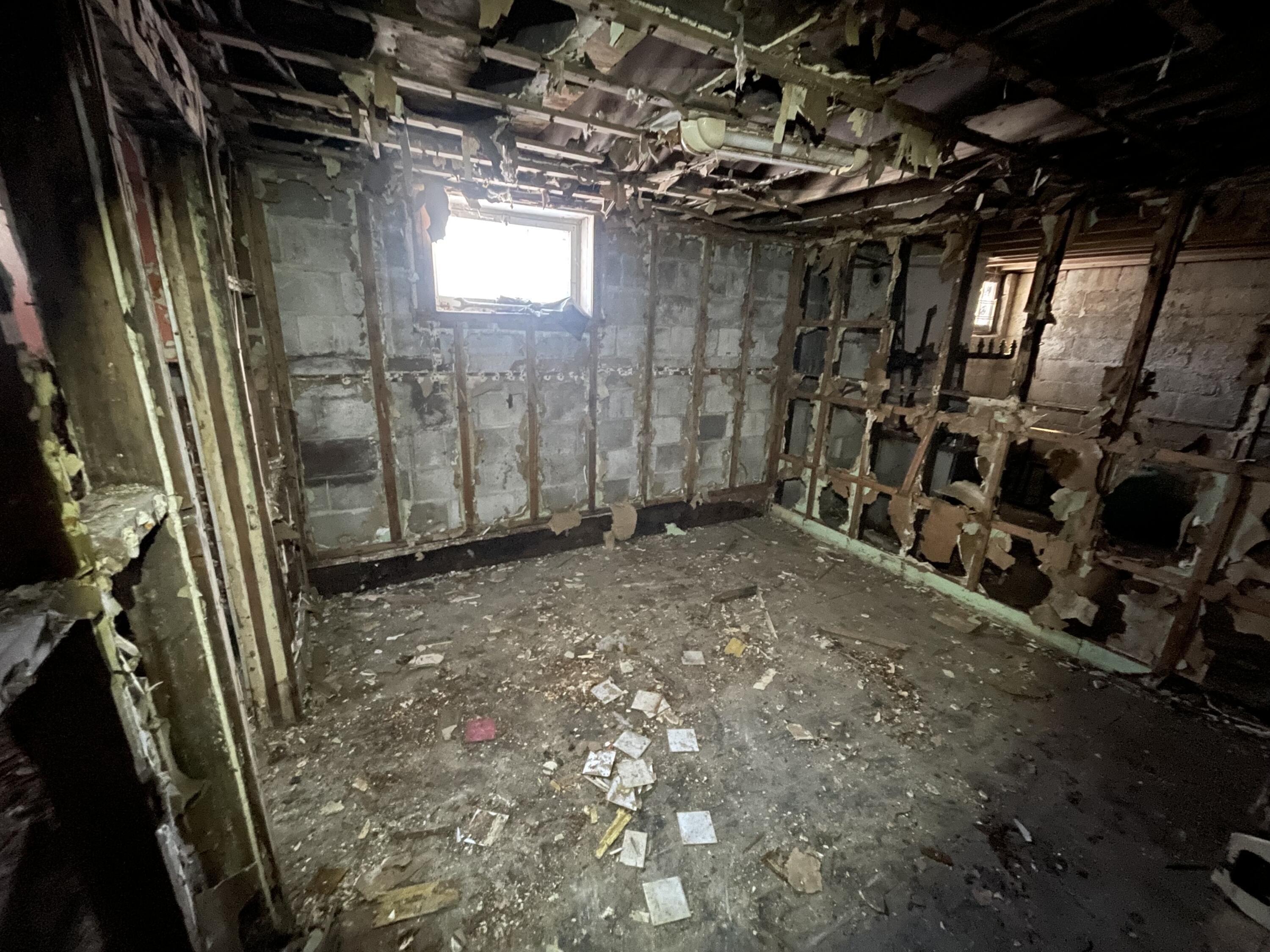 4169 Monroe Street, Gary, IN 46408; Image #17