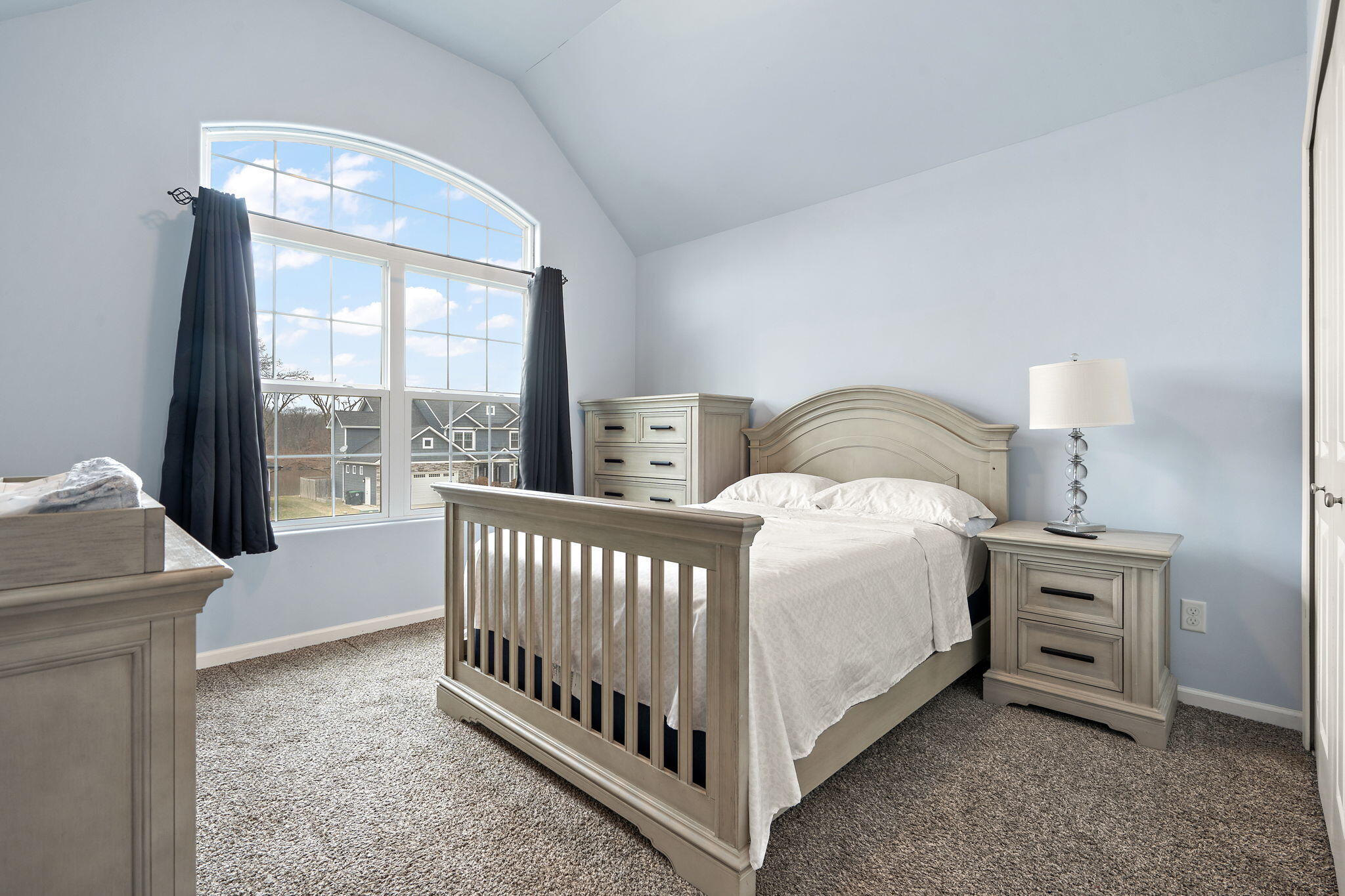 1089 Lakeview Drive, Hobart, IN 46342; Image #14