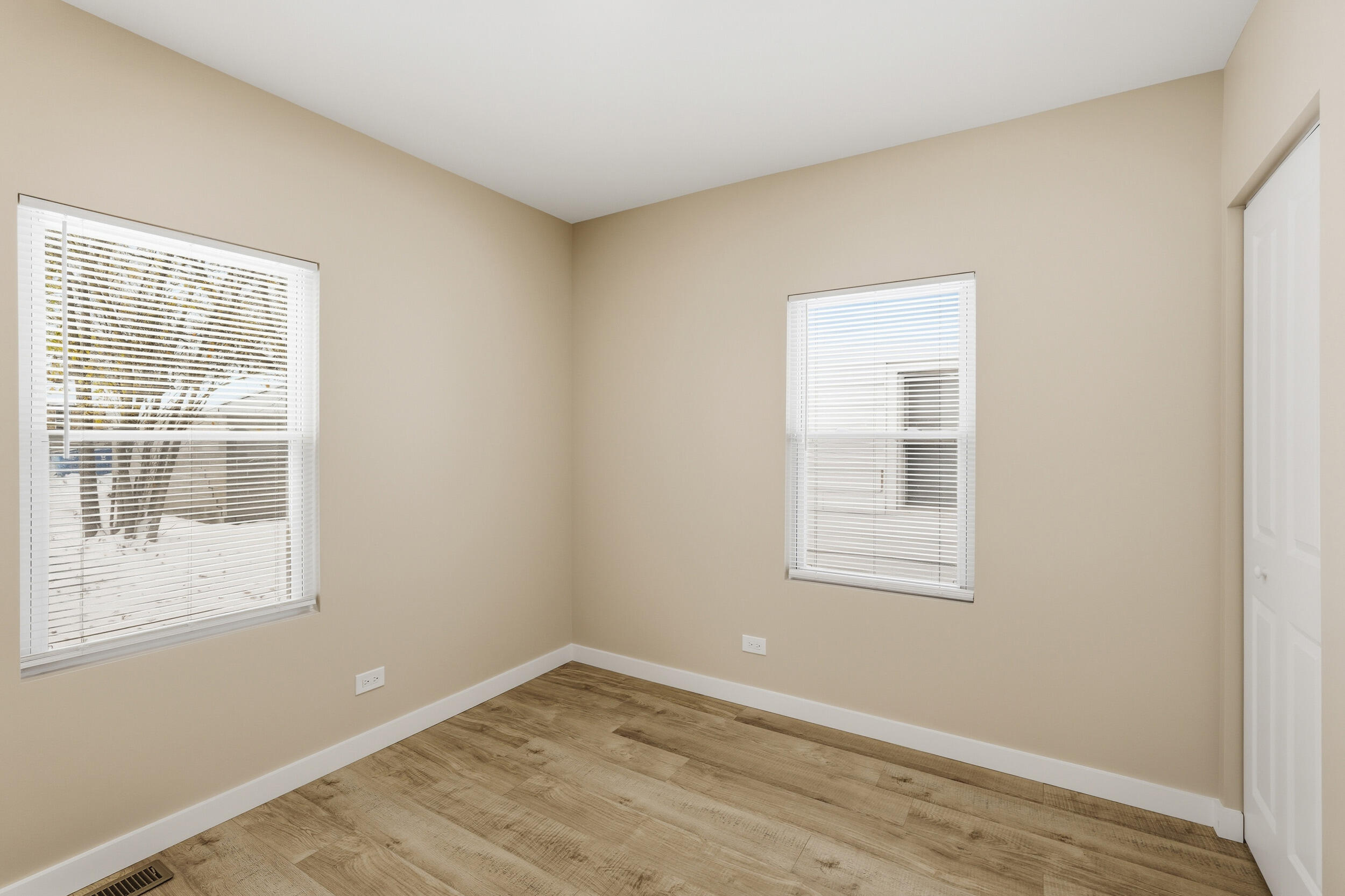 4788 Connecticut Street, Gary, IN 46409; Image #14