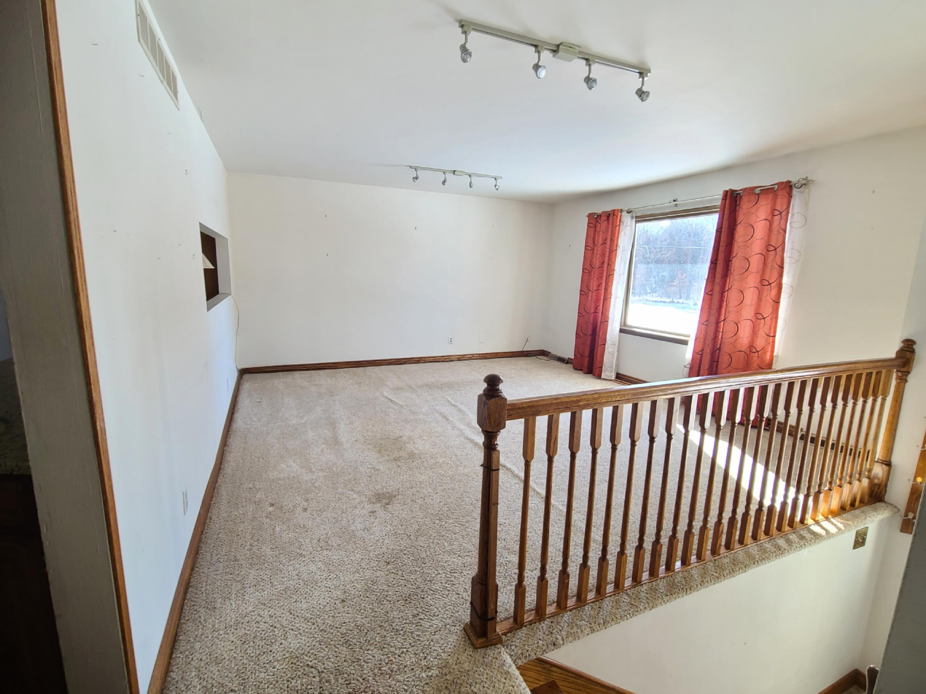13291 County Rd 700 W, DeMotte, IN 46310; Image #17