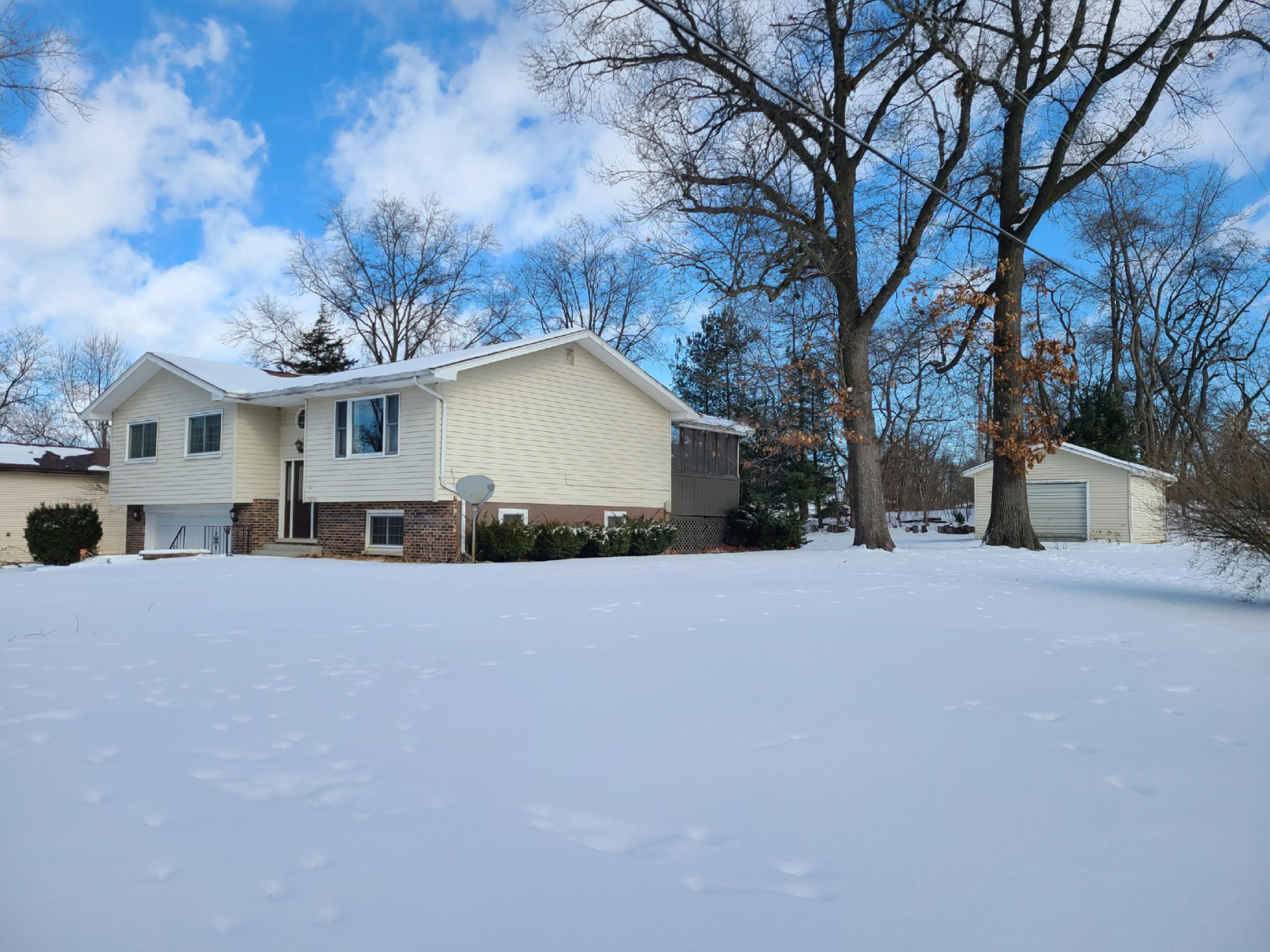 13291 County Rd 700 W, DeMotte, IN 46310; Image #3