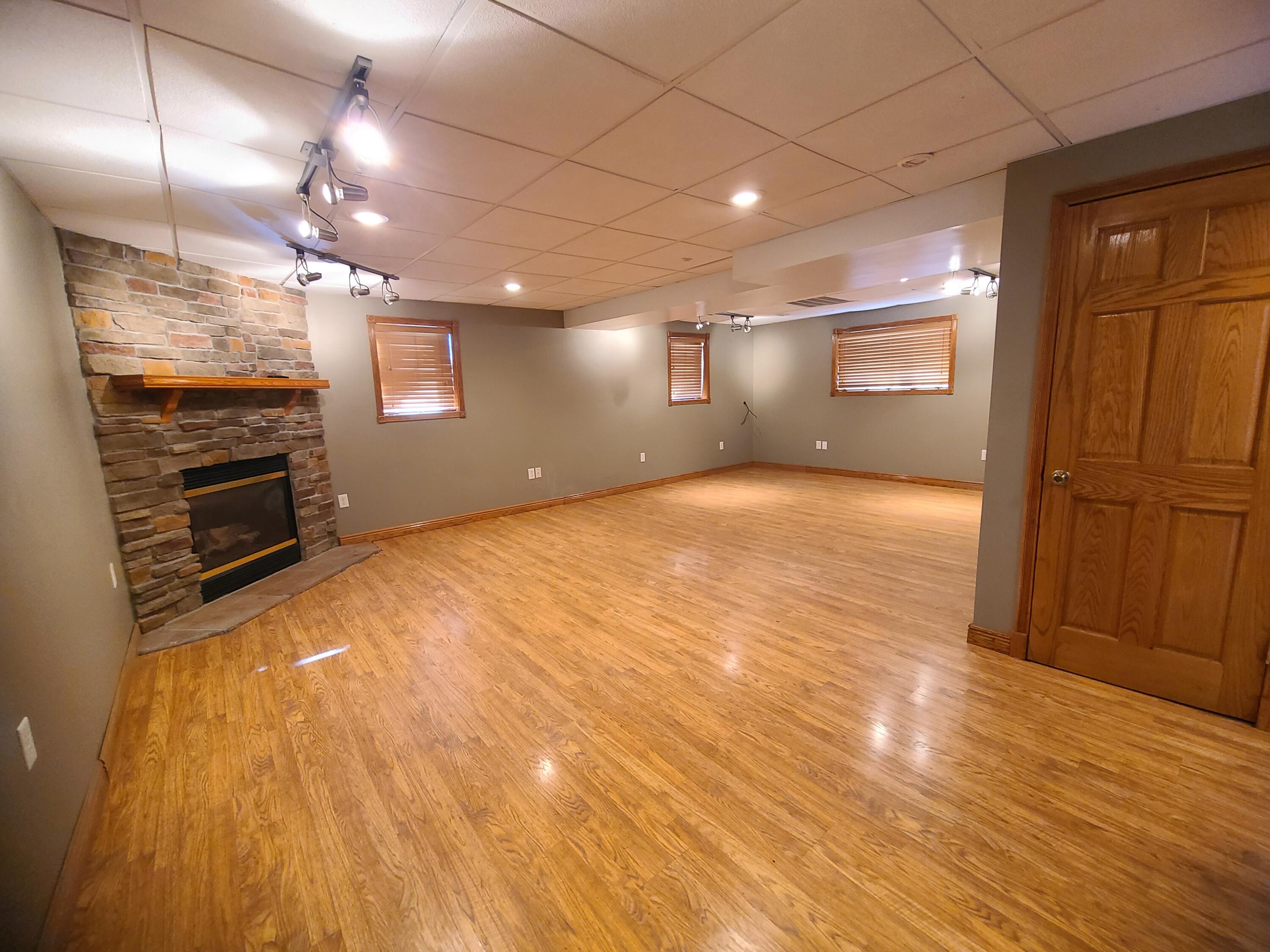 13291 County Rd 700 W, DeMotte, IN 46310; Image #30