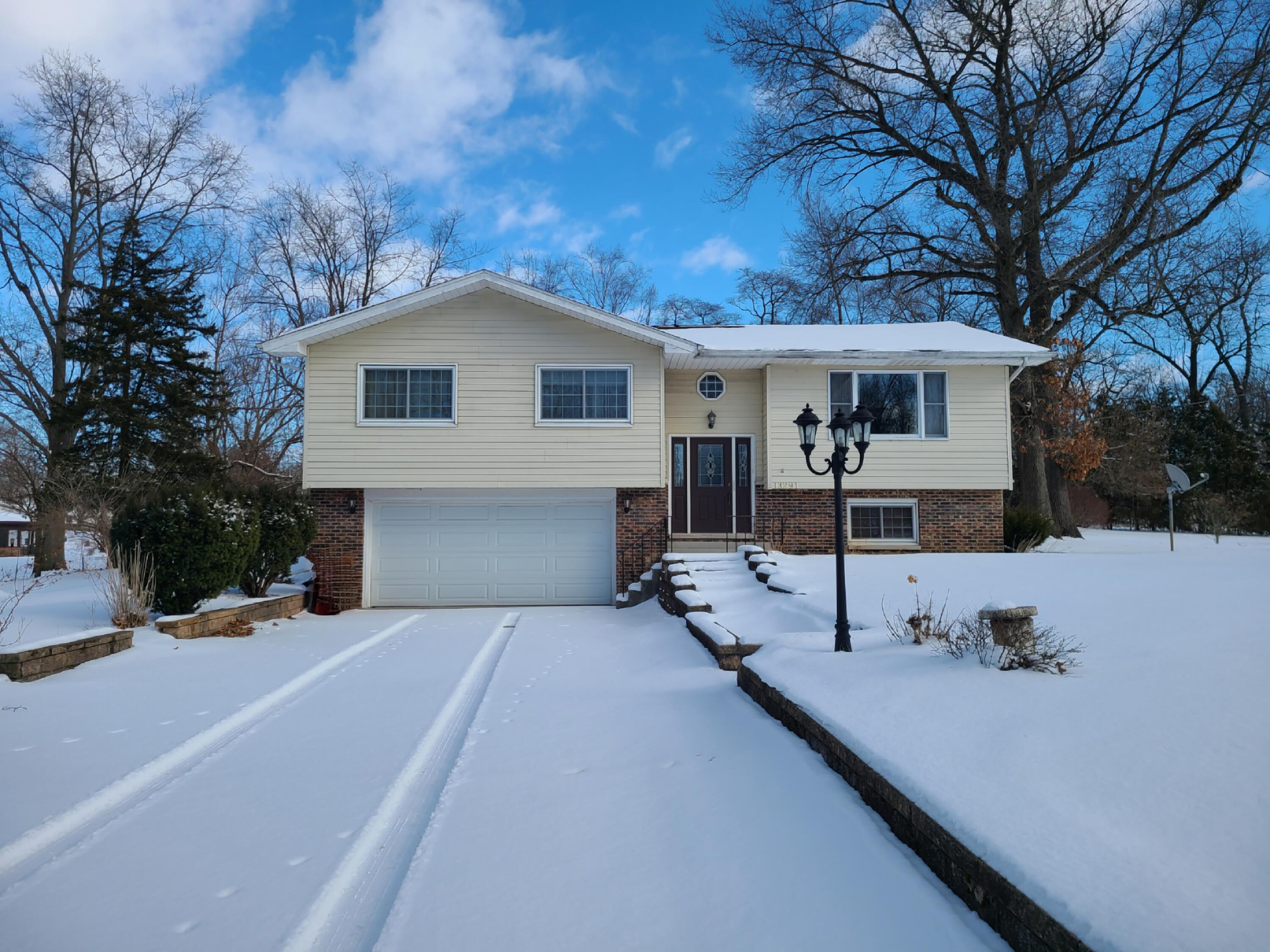 13291 County Rd 700 W, DeMotte, IN 46310; Image #5