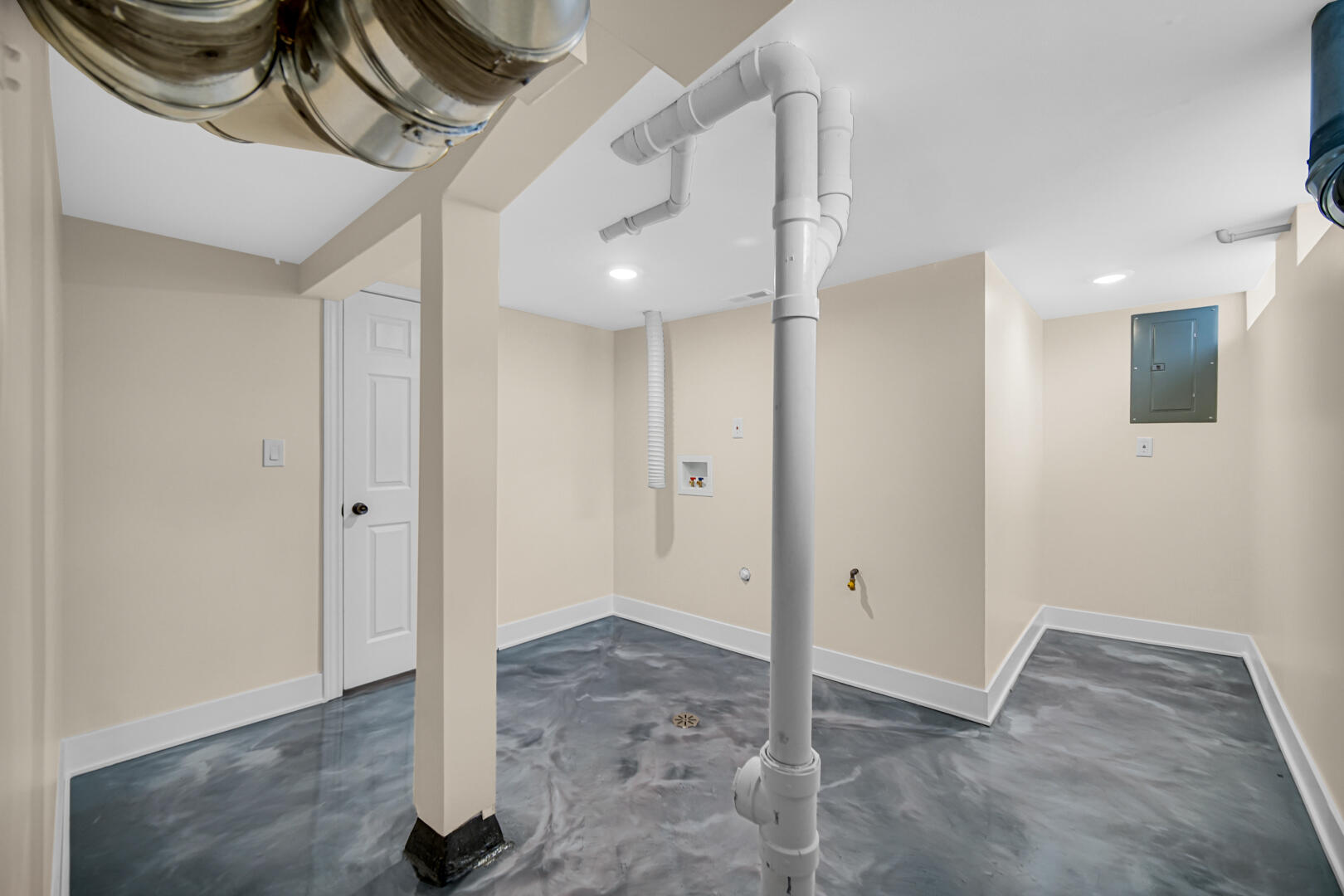 755 Johnson Street, Gary, IN 46402; Image #24