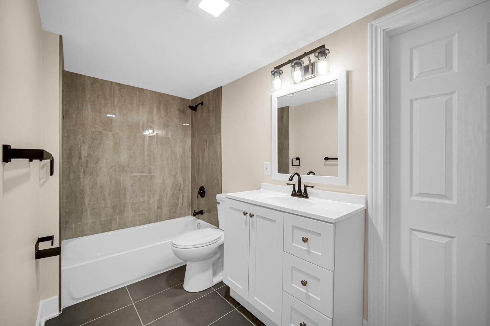 755 Johnson Street, Gary, IN 46402; Image #25
