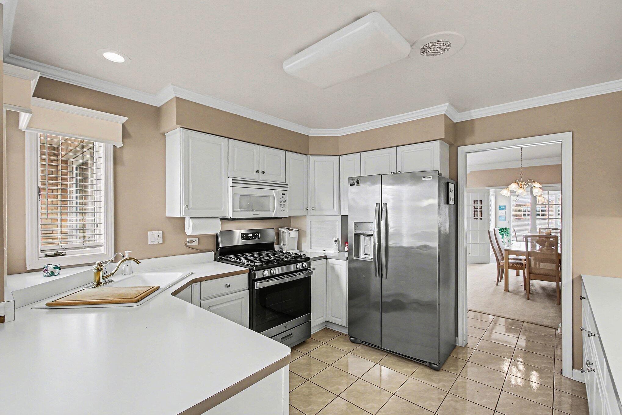 3502 Bob White Circle, Valparaiso, IN 46383; Image #11