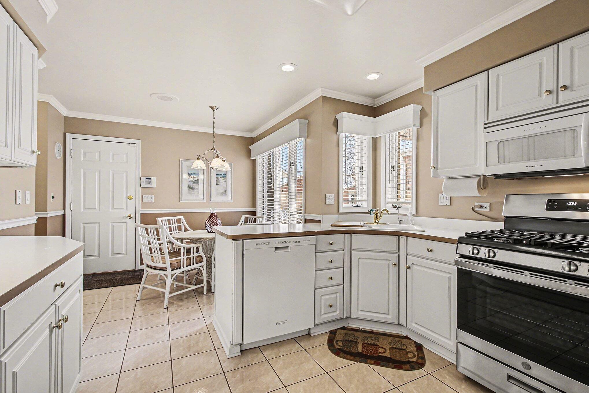 3502 Bob White Circle, Valparaiso, IN 46383; Image #13