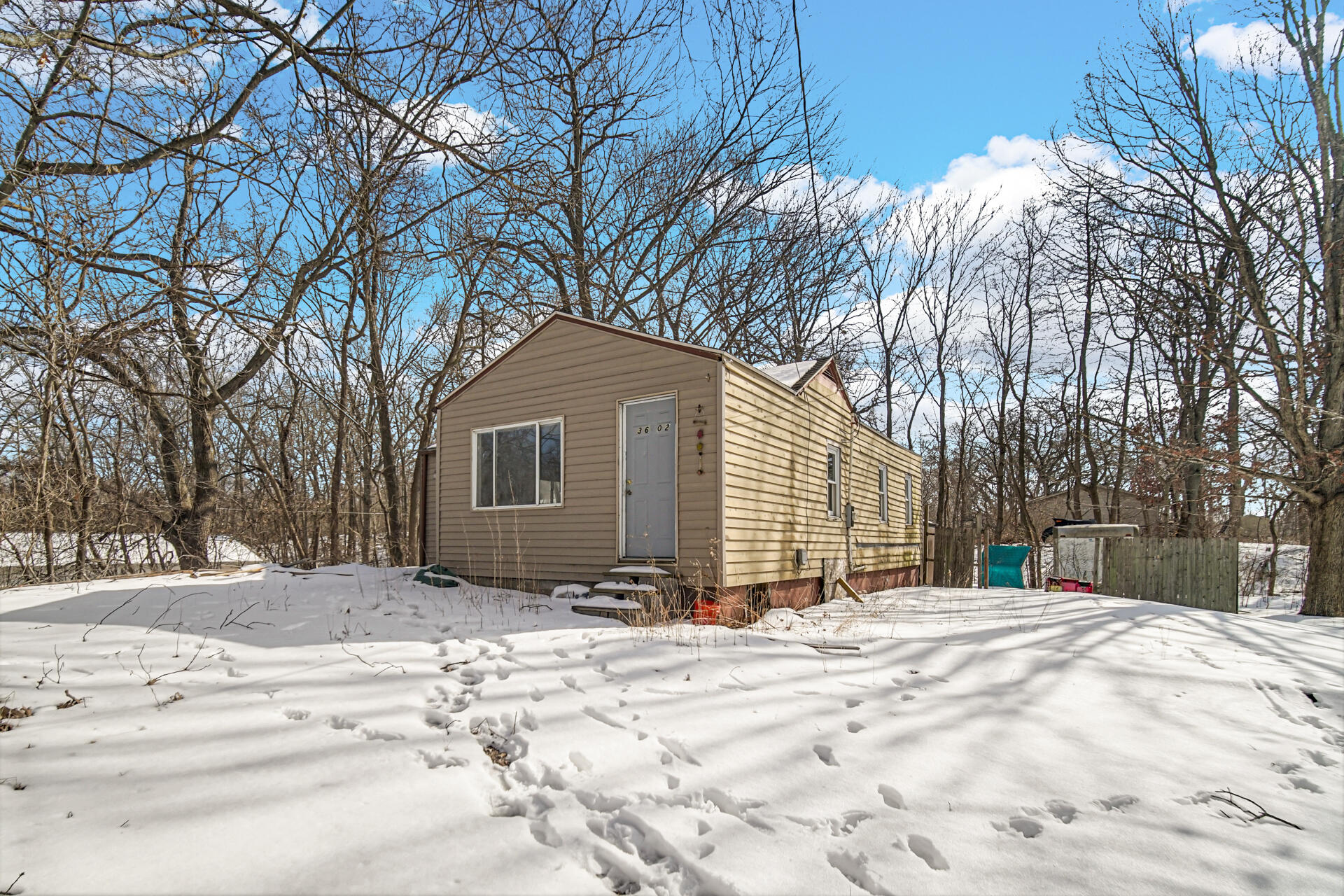 3640 Henry Street, Michigan City, IN 46360; Image #14