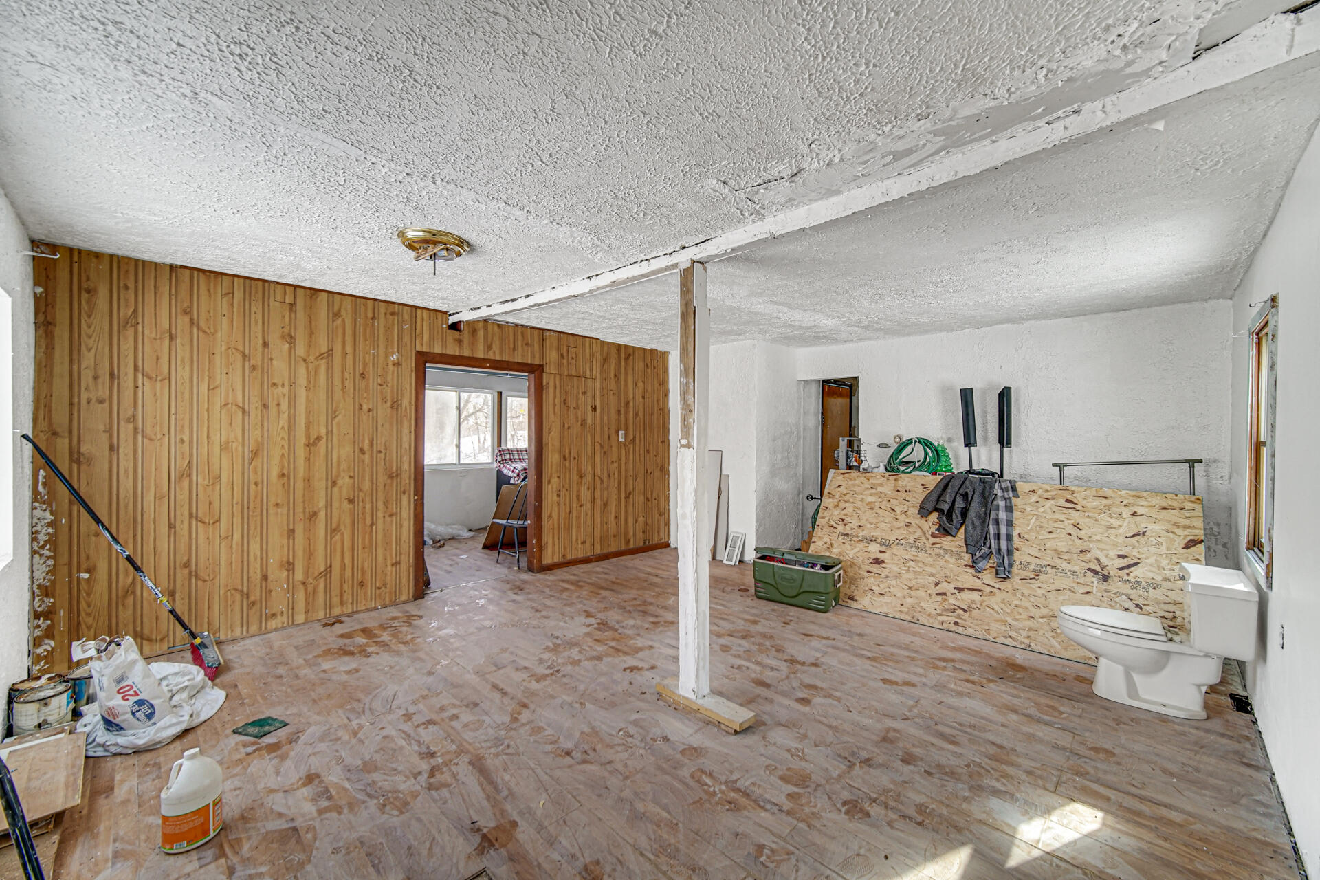 3640 Henry Street, Michigan City, IN 46360; Image #17