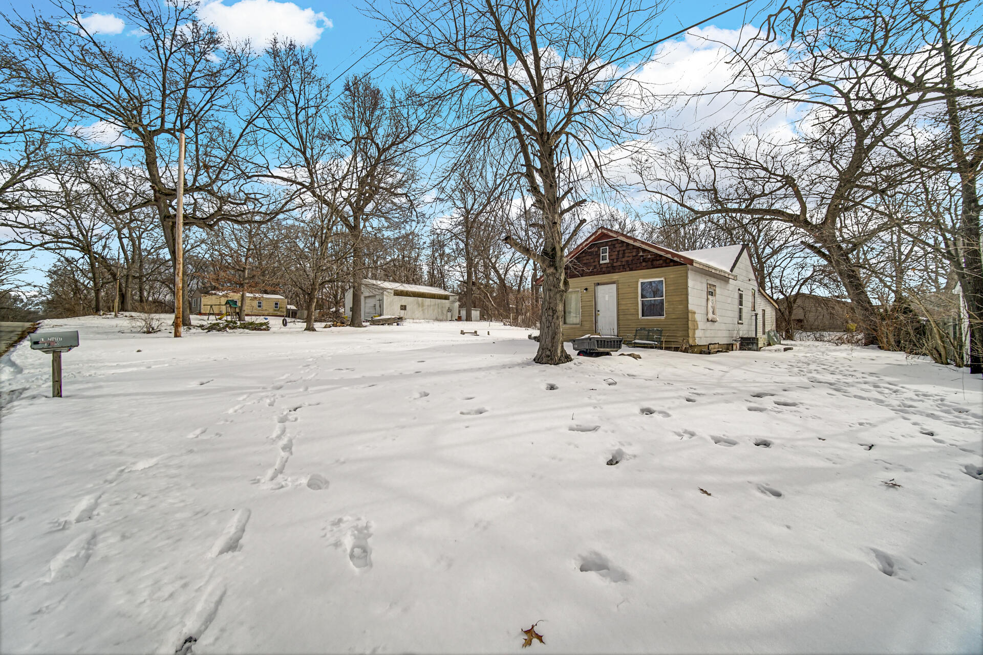 3640 Henry Street, Michigan City, IN 46360; Image #4