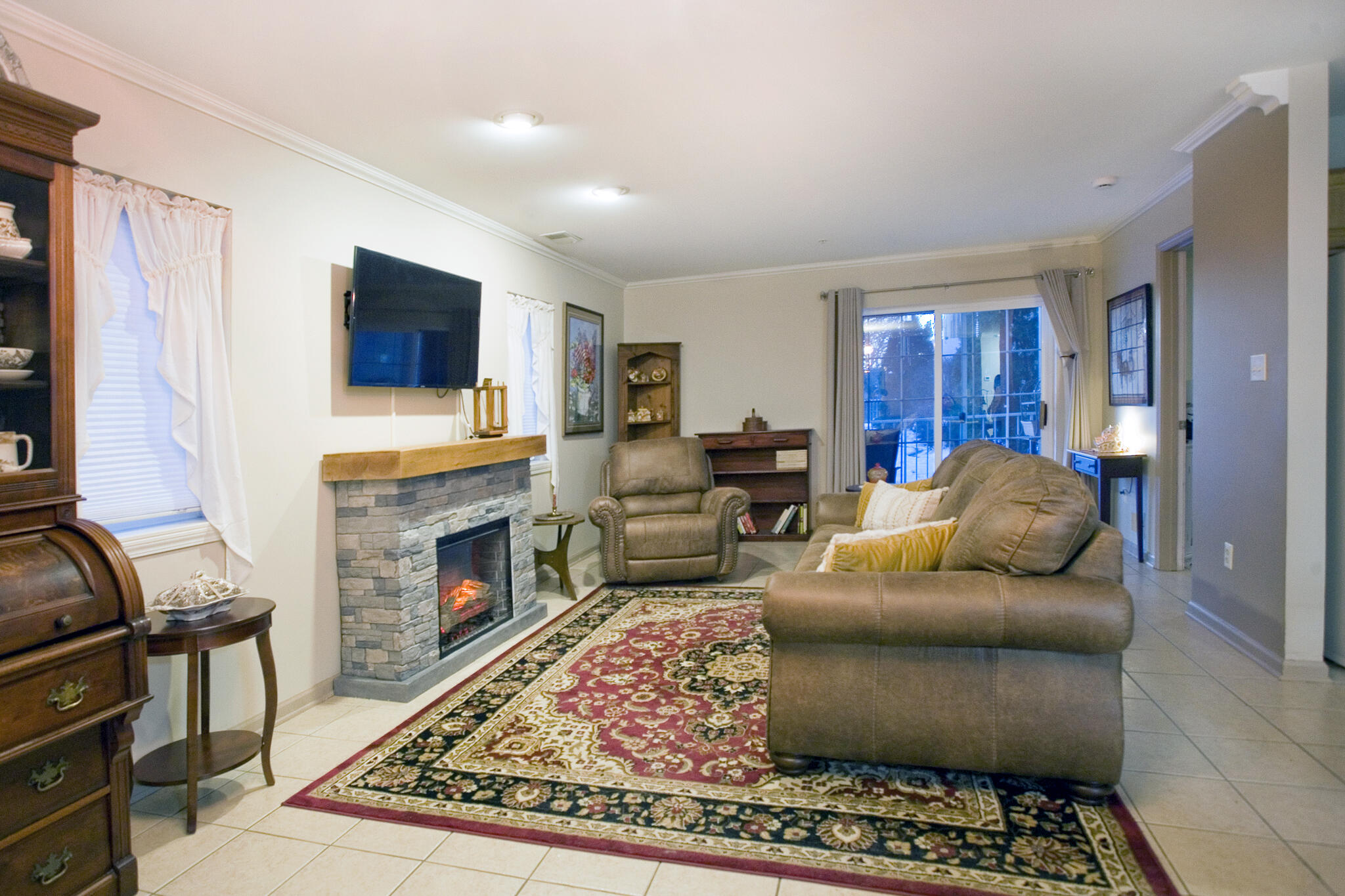 2525 Longwood Drive, Highland, IN #101, 46322; Image #3