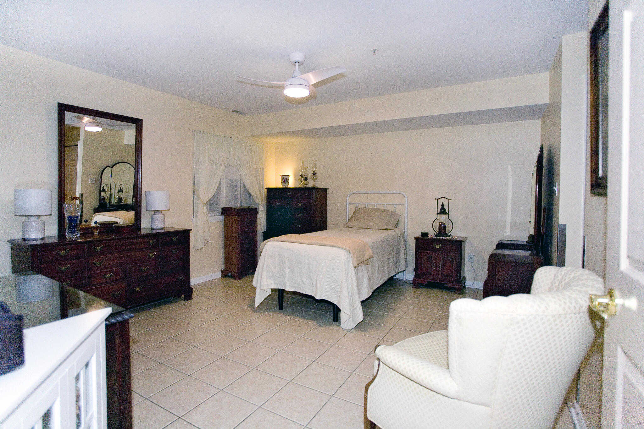 2525 Longwood Drive, Highland, IN #101, 46322; Image #8