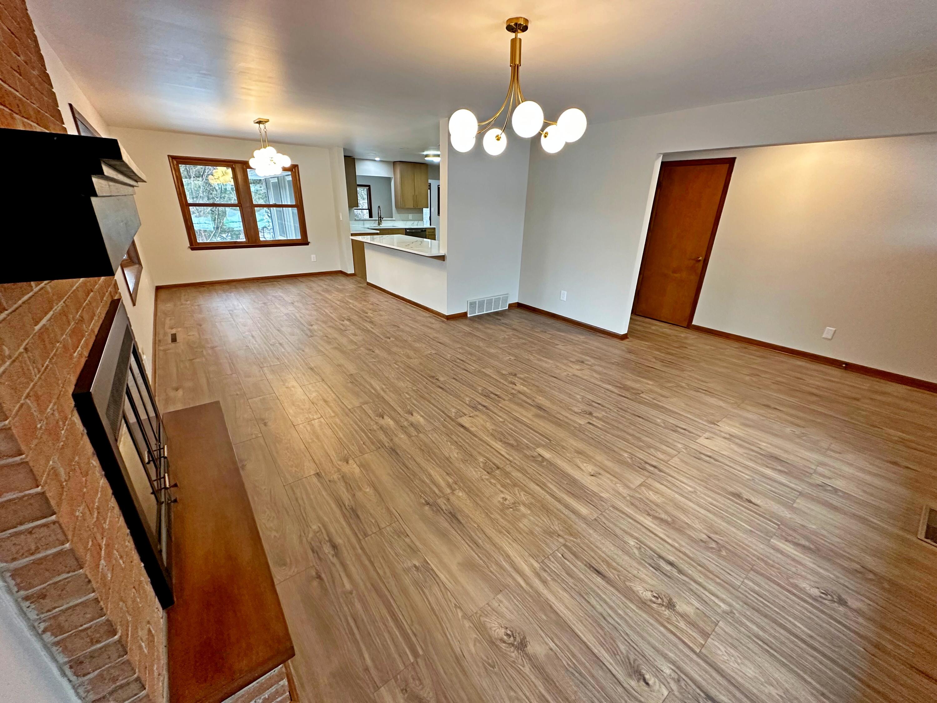 8440 Van Buren Court, Munster, IN 46321; Image #7