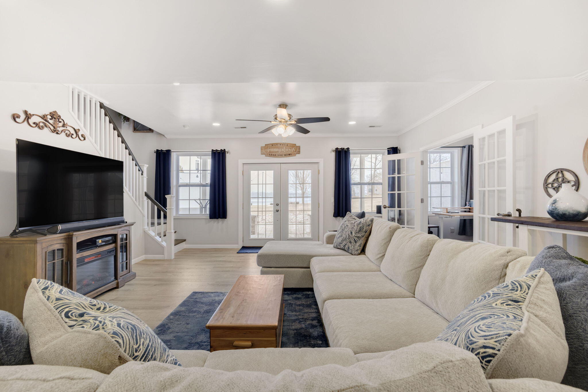 7395 E Hudson Pointe Lane, New Carlisle, IN 46552; Image #29