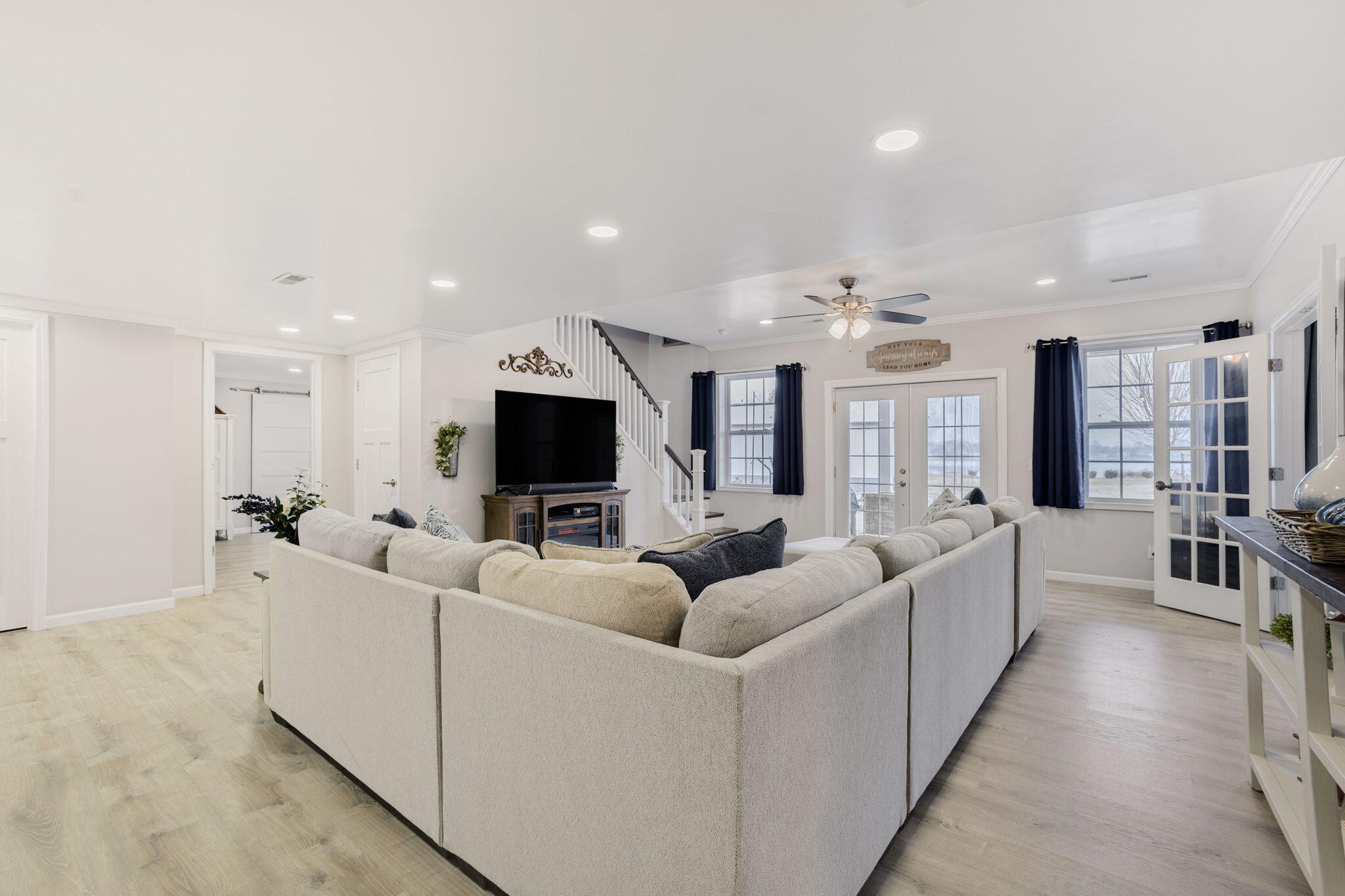 7395 E Hudson Pointe Lane, New Carlisle, IN 46552; Image #30