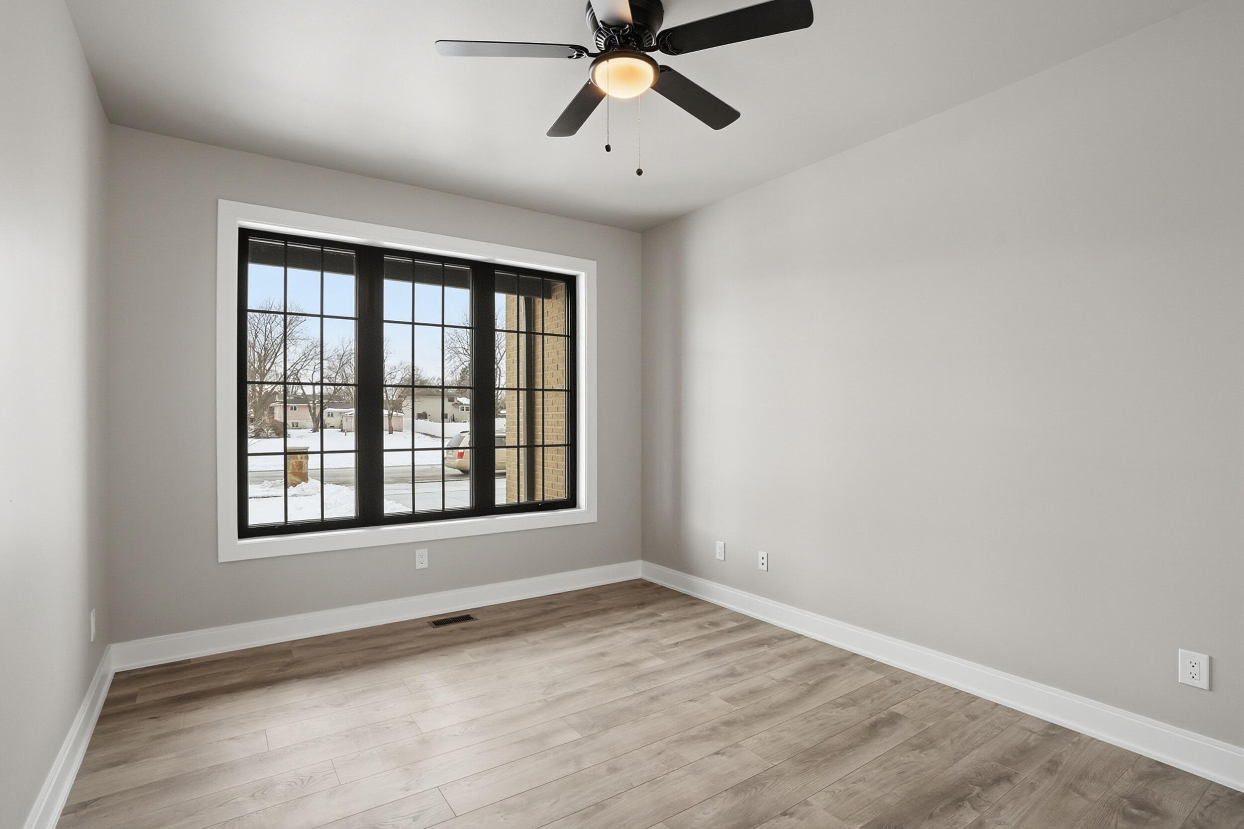 8201 Castle Drive, Munster, IN 46321; Image #8