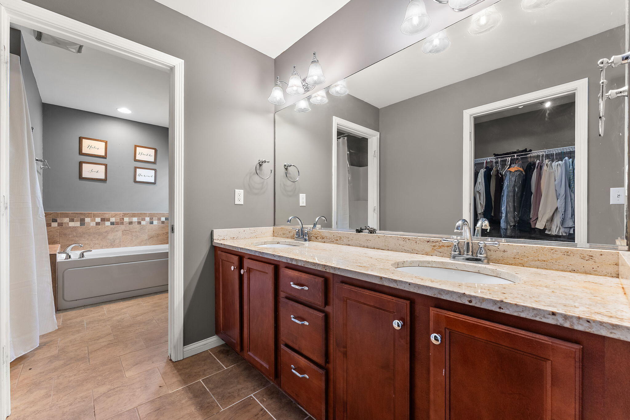 3302 Kestrel Street, Valparaiso, IN 46383; Image #23
