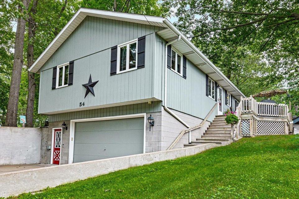 54 Dogwood Drive, La Porte, IN 46350; Image #4