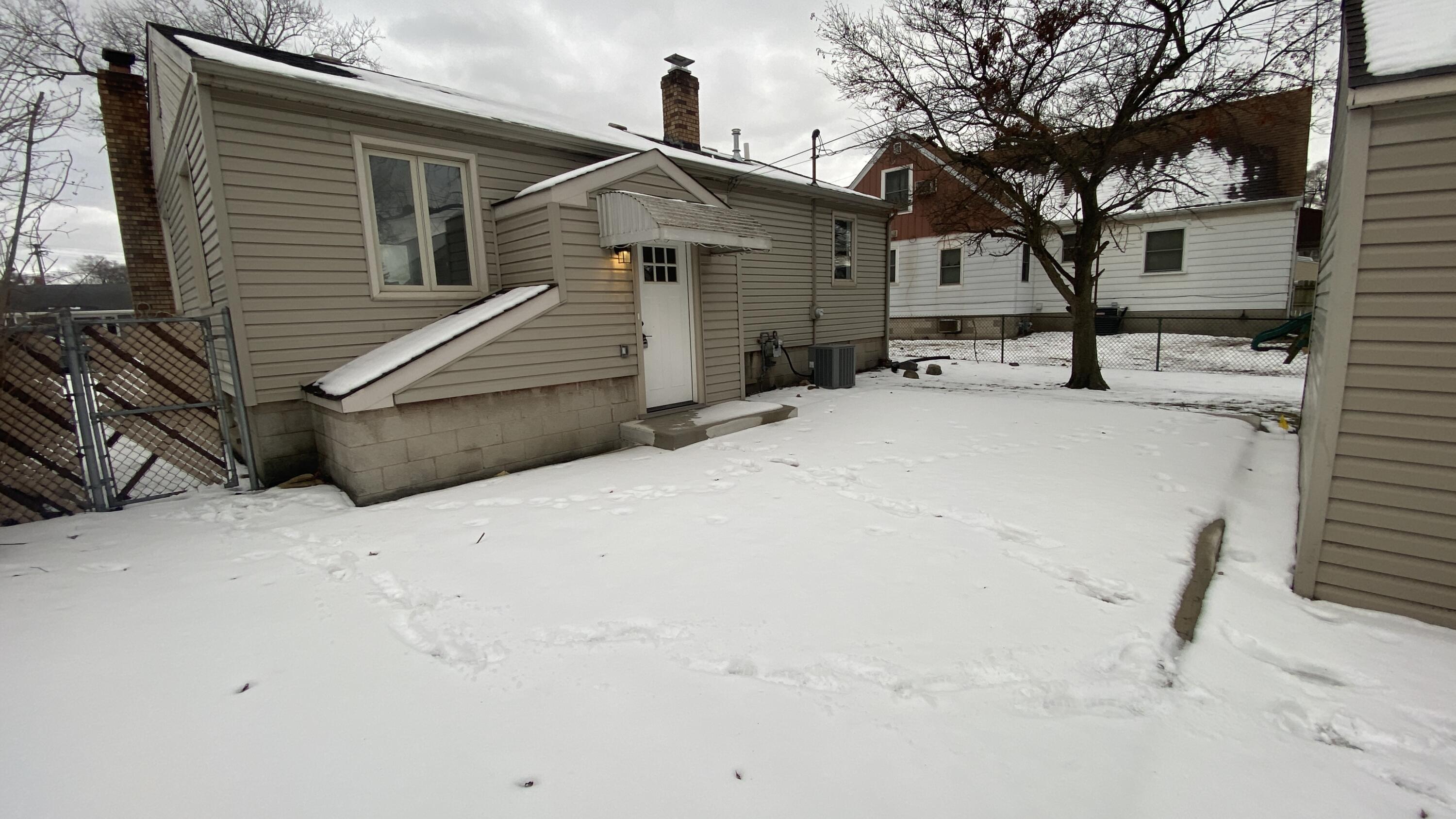 408 N Griffith Boulevard, Griffith, IN 46319; Image #52