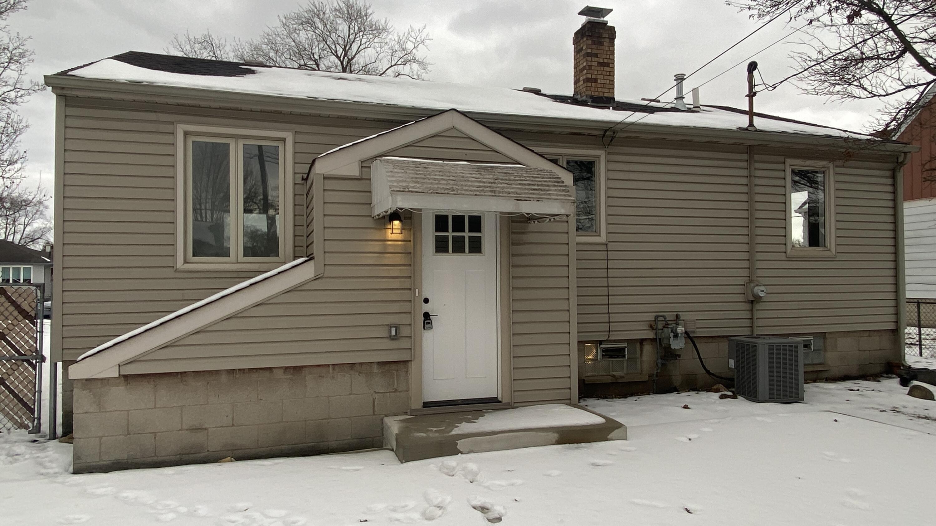 408 N Griffith Boulevard, Griffith, IN 46319; Image #53