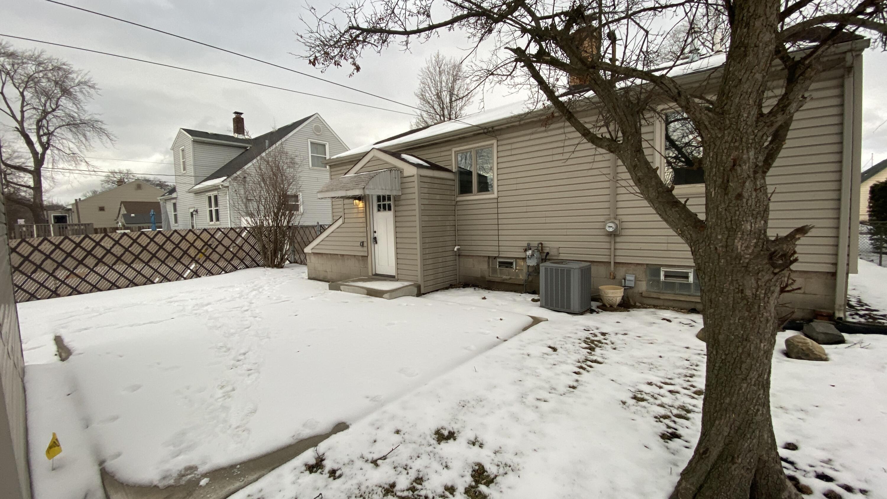408 N Griffith Boulevard, Griffith, IN 46319; Image #58