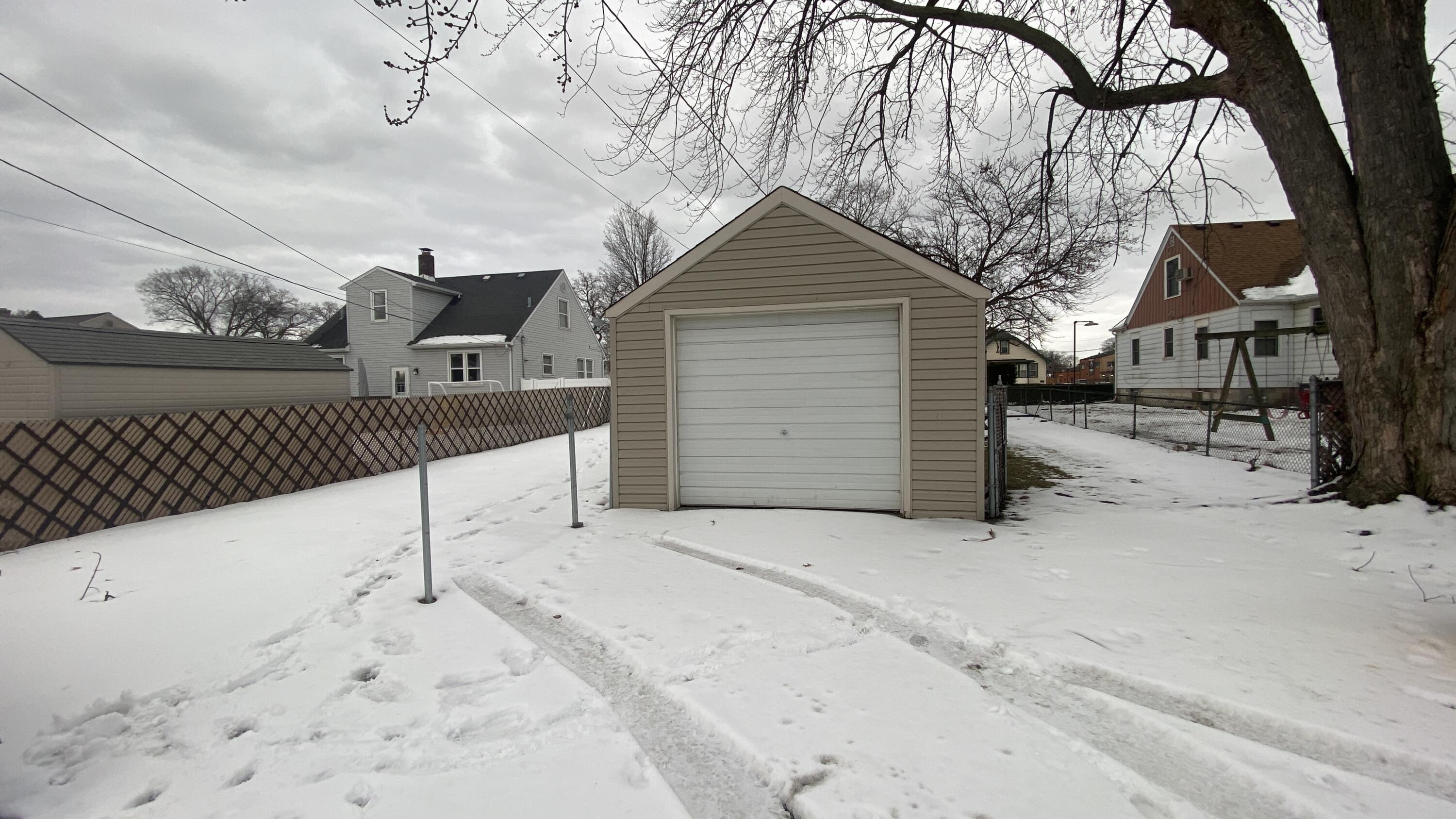 408 N Griffith Boulevard, Griffith, IN 46319; Image #61