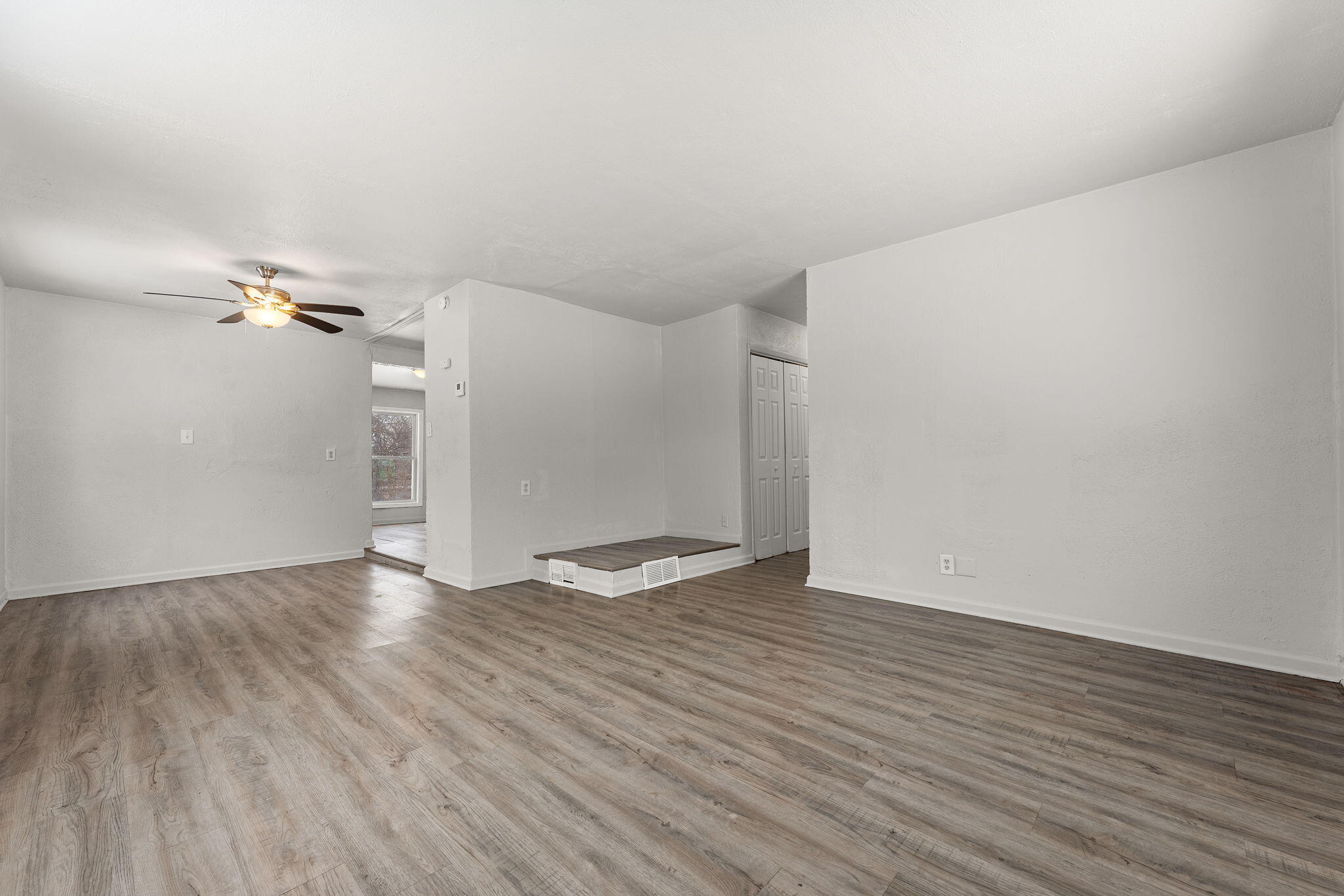 4079 Missouri Street, Hobart, IN 46342; Image #2