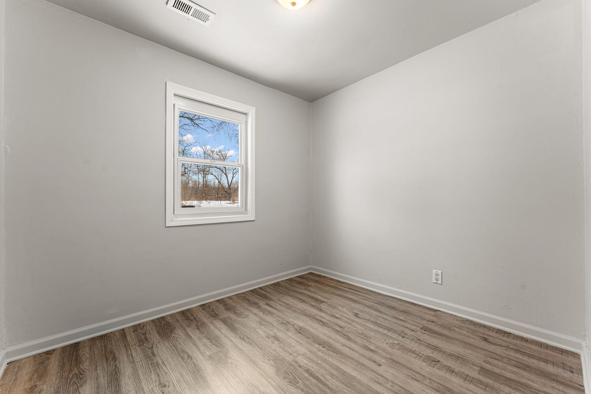 4079 Missouri Street, Hobart, IN 46342; Image #8