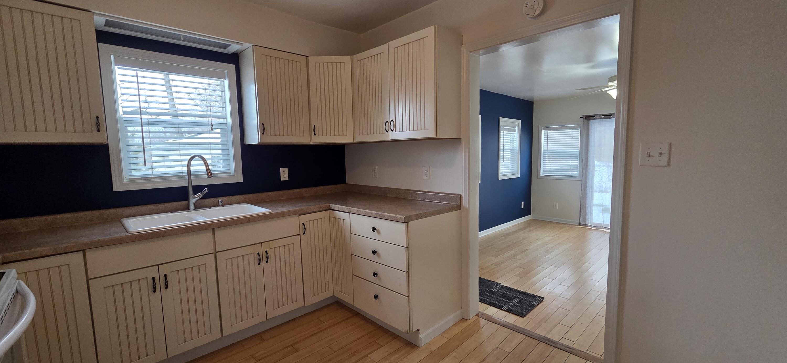 801 N Shelby Street, Gary, IN 46403; Image #15