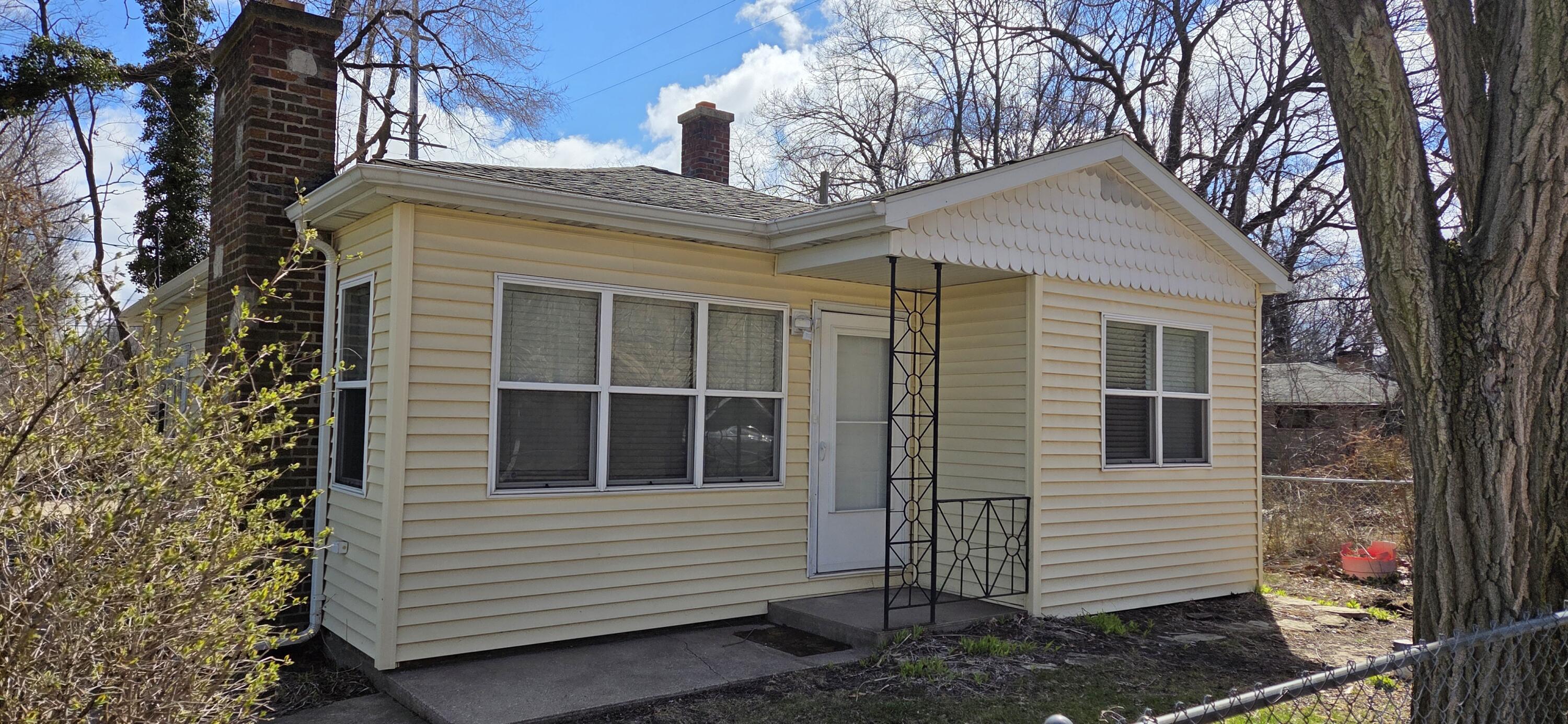 801 N Shelby Street, Gary, IN 46403; Image #2