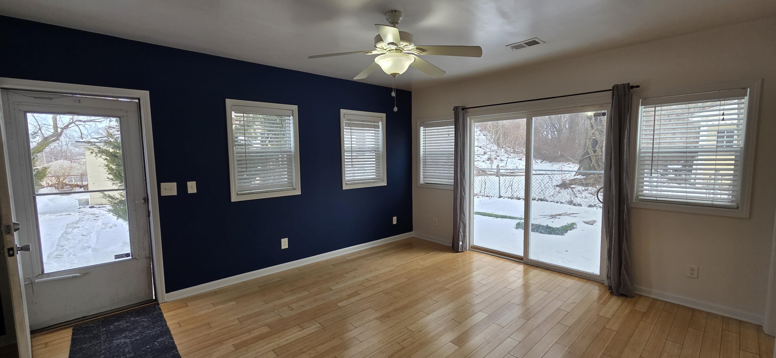 801 N Shelby Street, Gary, IN 46403; Image #20