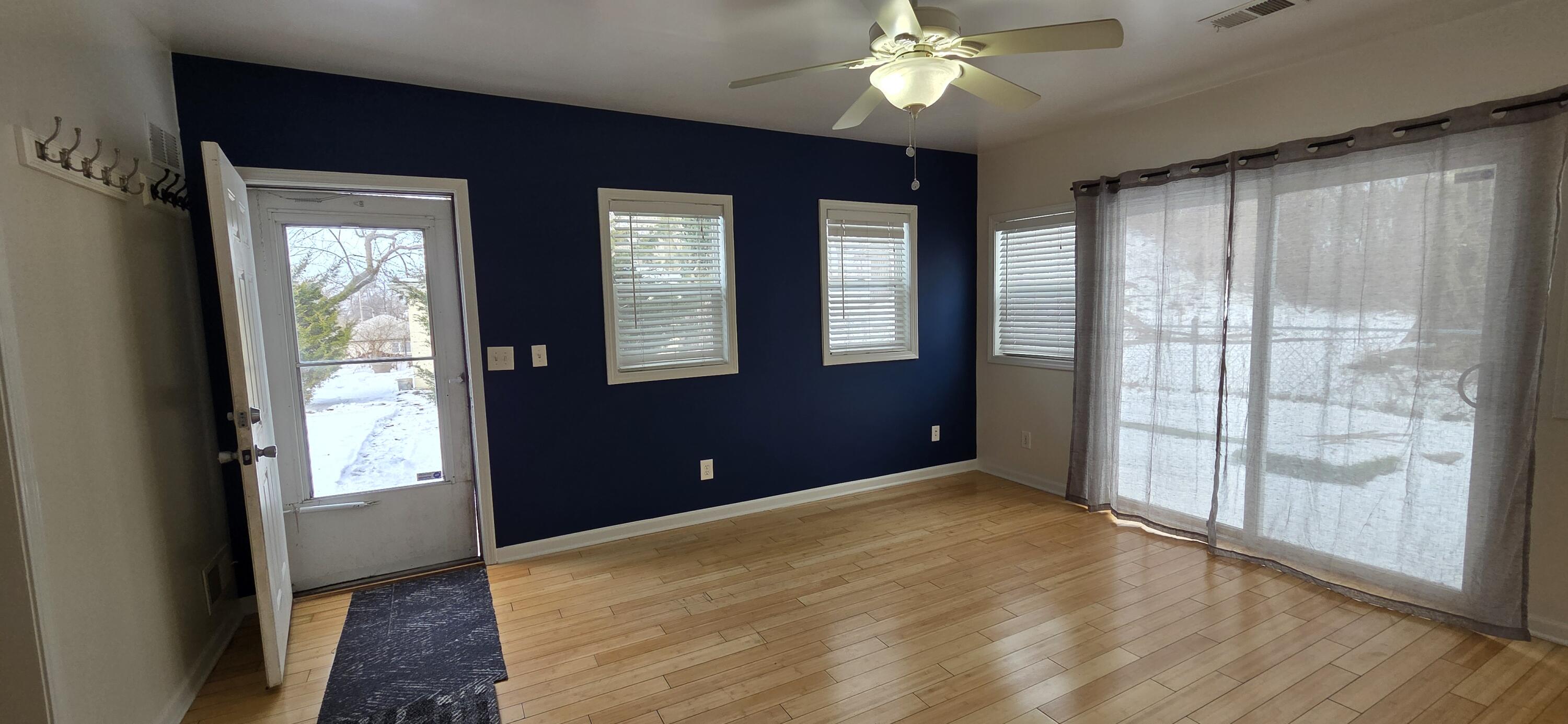 801 N Shelby Street, Gary, IN 46403; Image #21