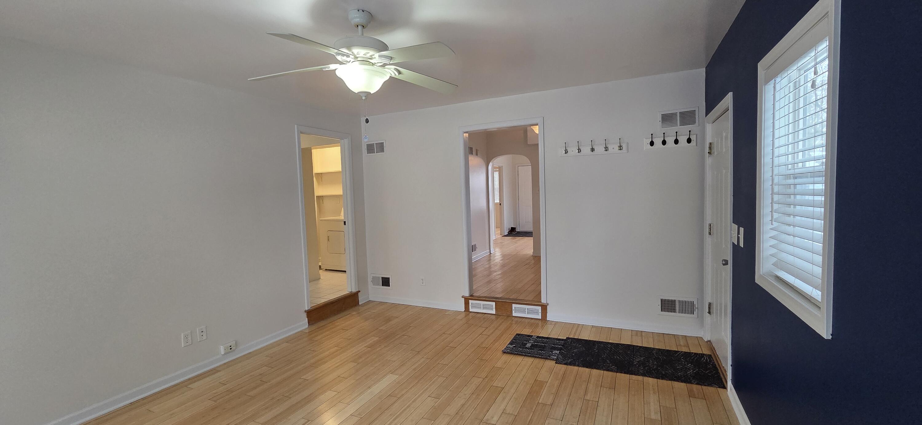 801 N Shelby Street, Gary, IN 46403; Image #22