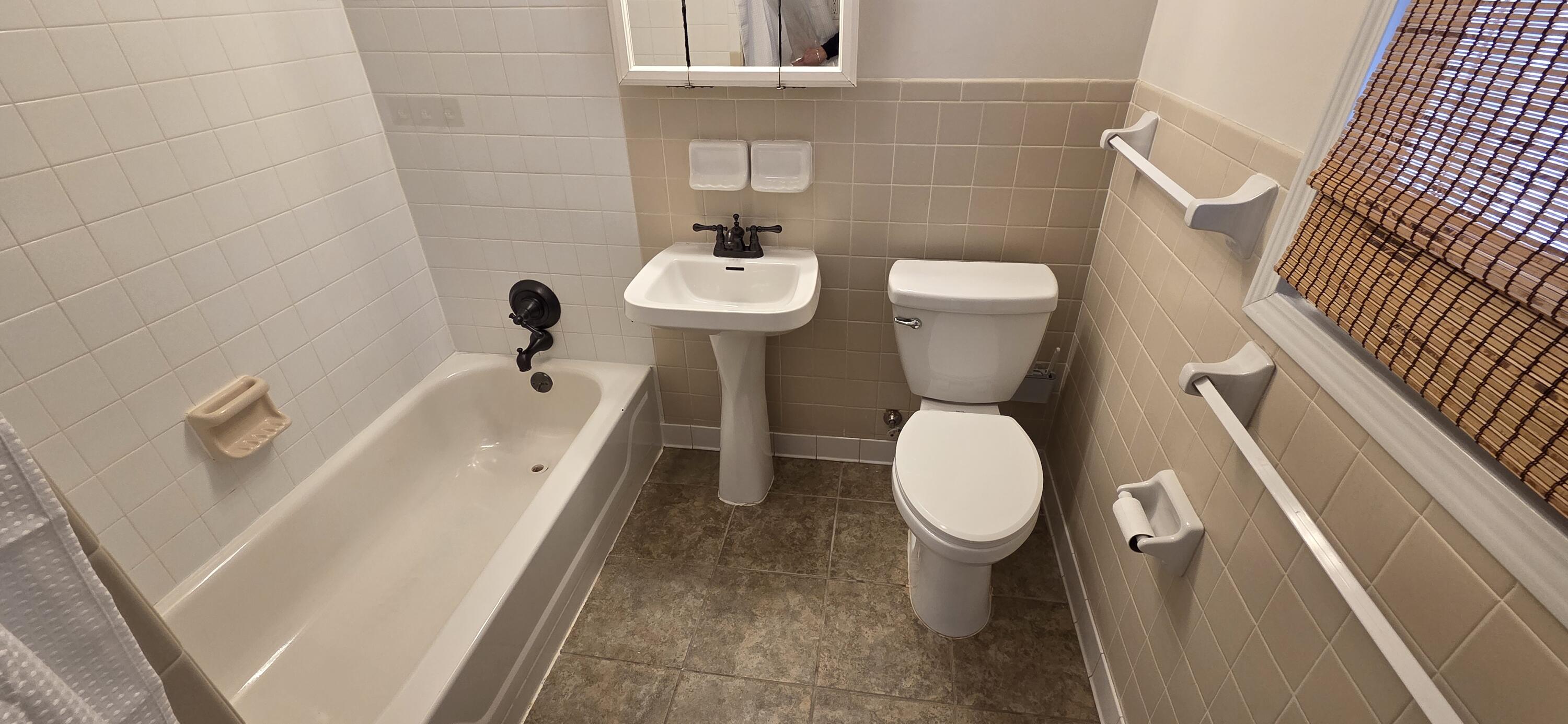 801 N Shelby Street, Gary, IN 46403; Image #28