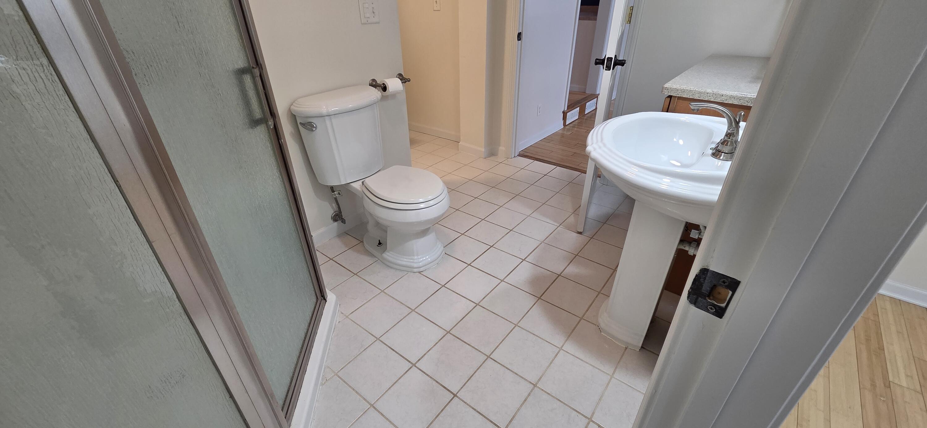 801 N Shelby Street, Gary, IN 46403; Image #32