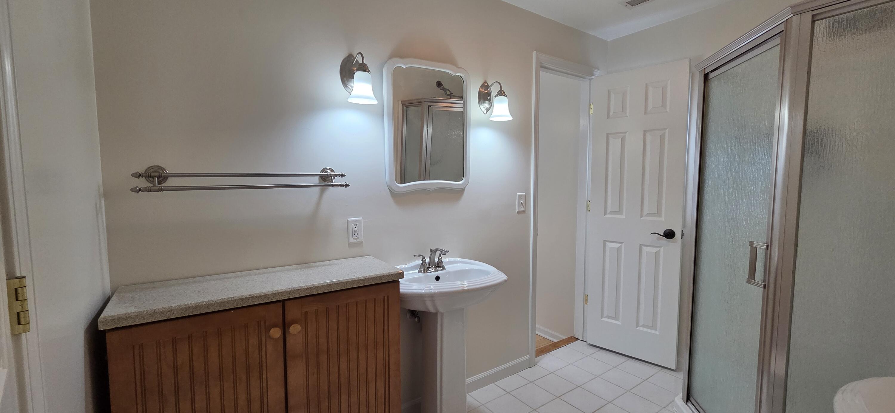 801 N Shelby Street, Gary, IN 46403; Image #40
