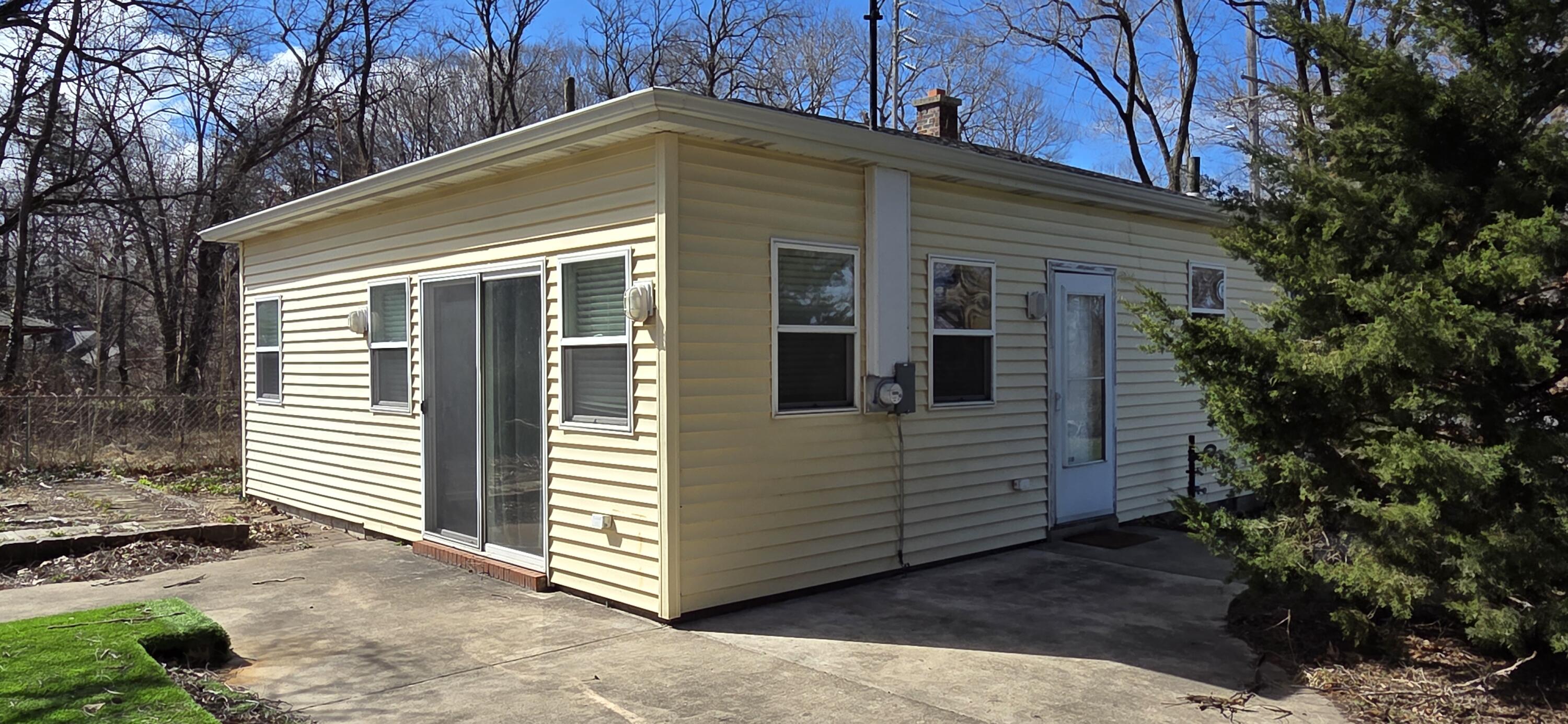 801 N Shelby Street, Gary, IN 46403; Image #5