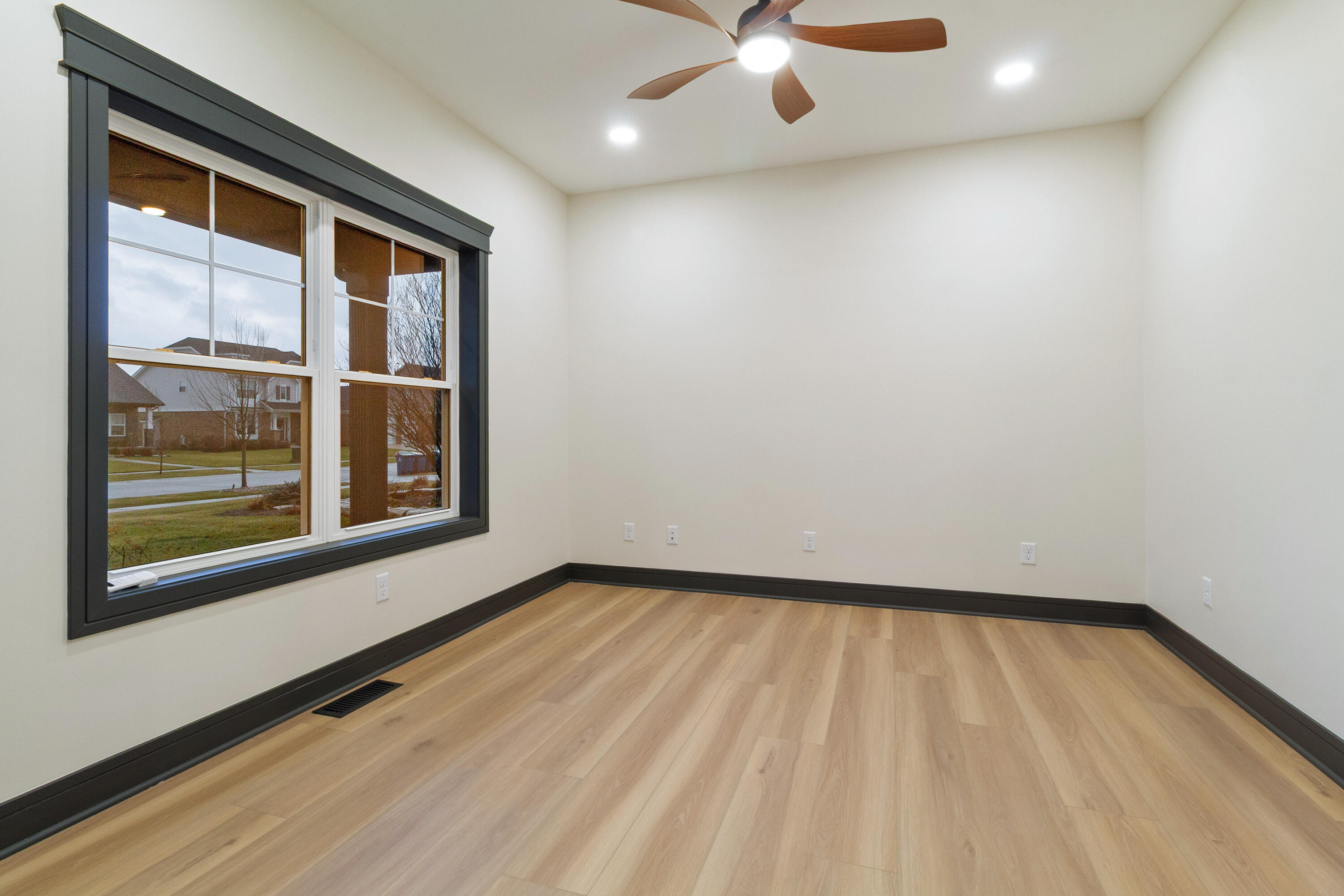8384 Willowhaven Drive, St. John, IN 46373; Image #3