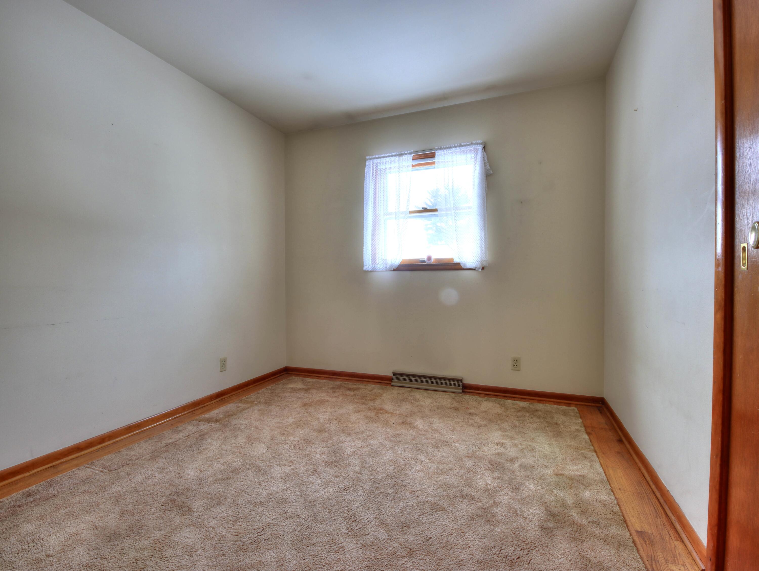 8343 W Pahs Road, Michigan City, IN 46360; Image #13