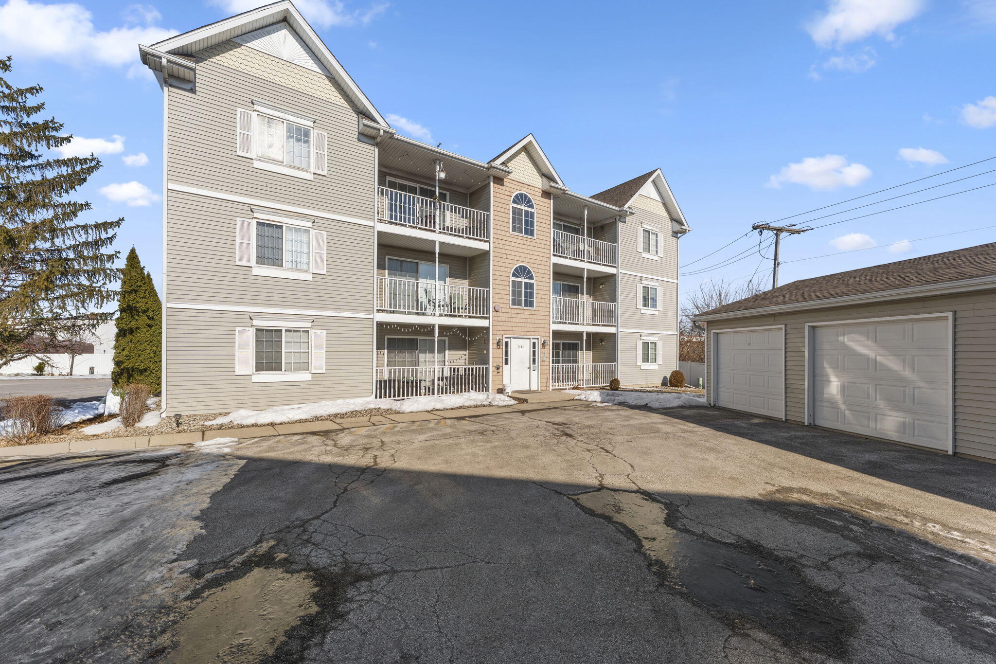 2343 99th Street, Highland, IN #2a, 46322; Image #14