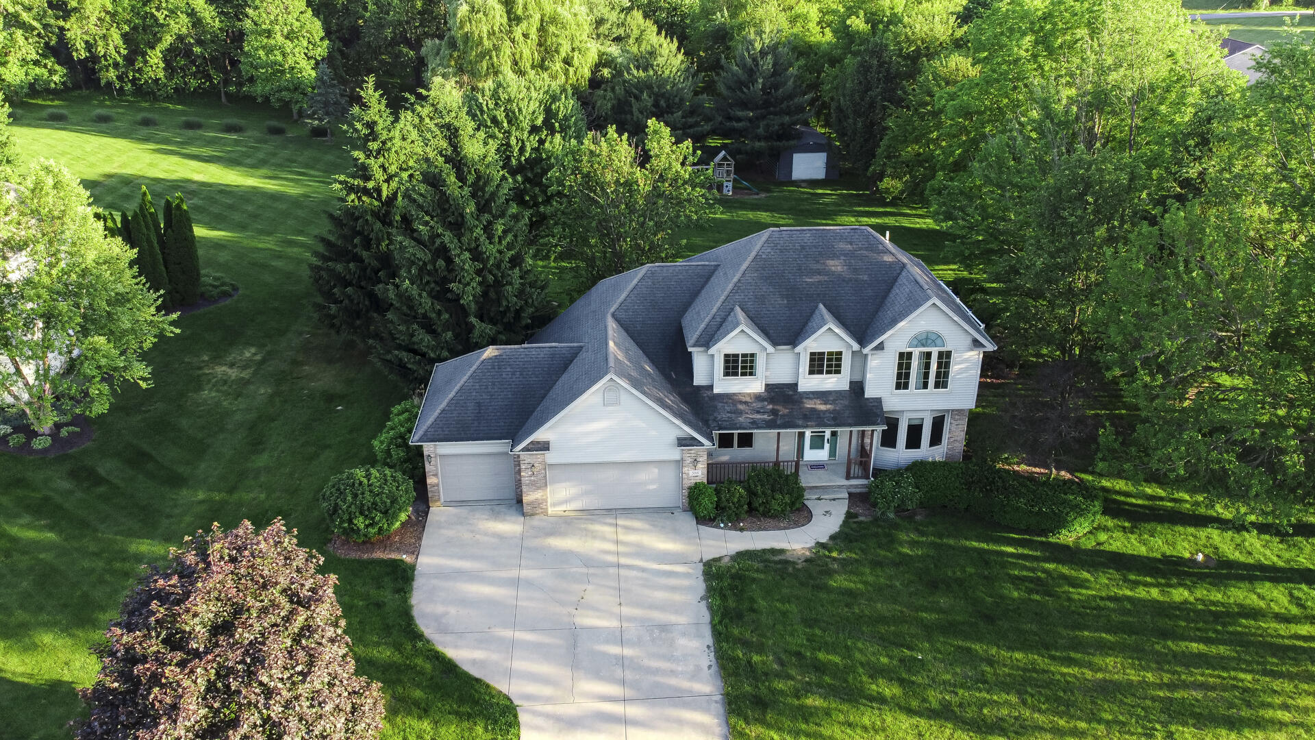 588 Mayapple Drive, Westville, IN 46391; Image #5