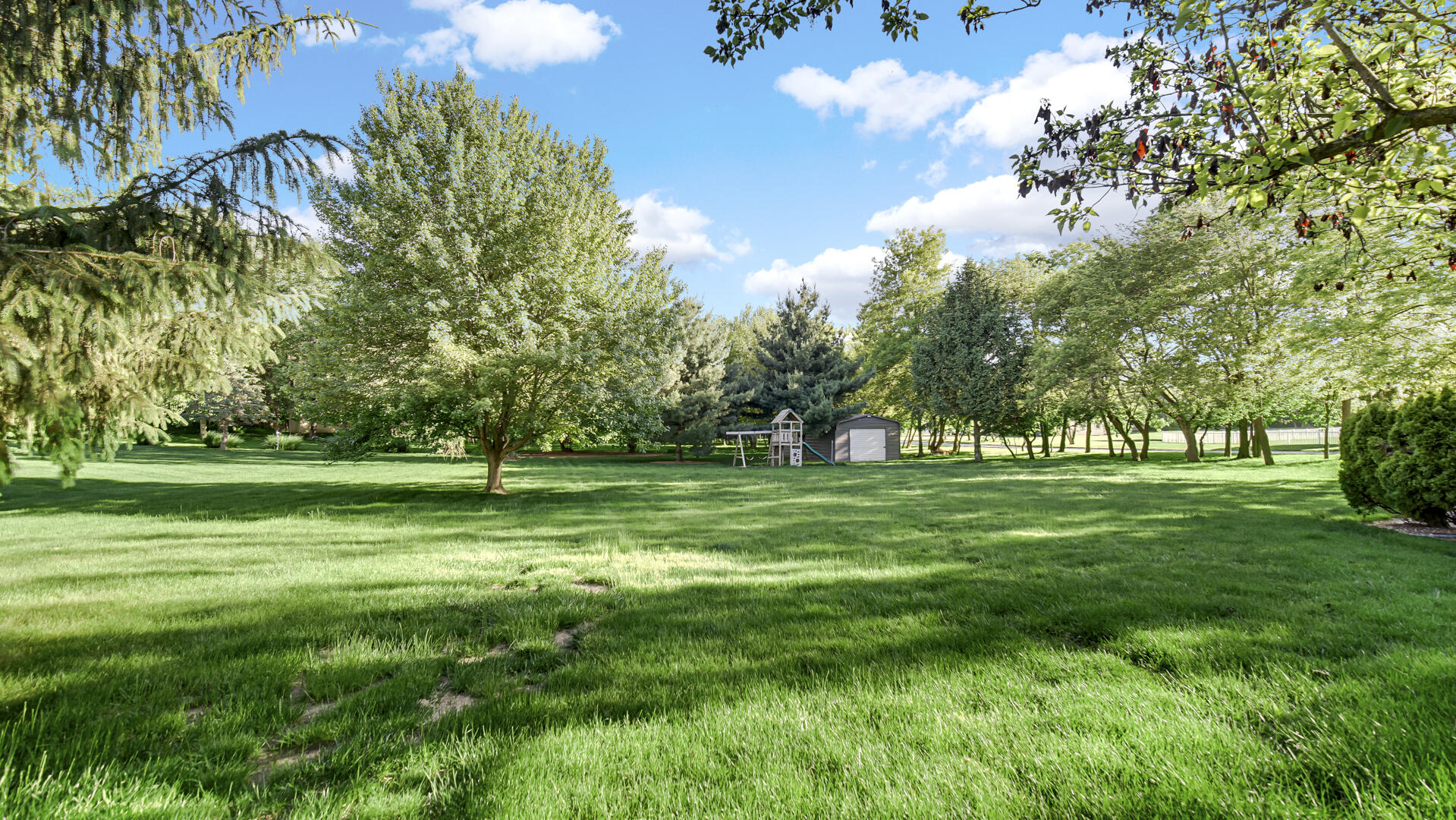 588 Mayapple Drive, Westville, IN 46391; Image #7