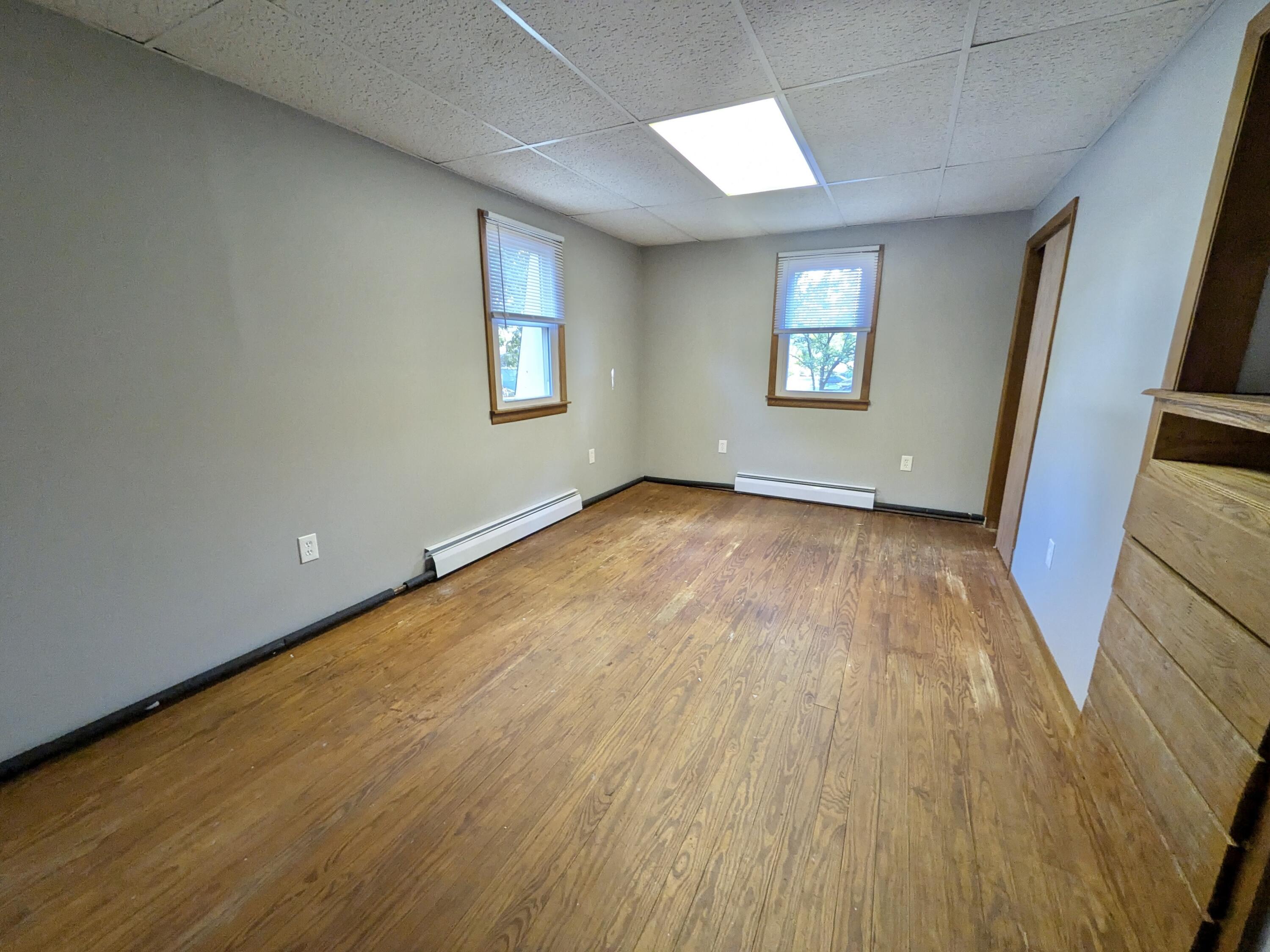 400 S Liberty Street, Hobart, IN 46342; Image #15