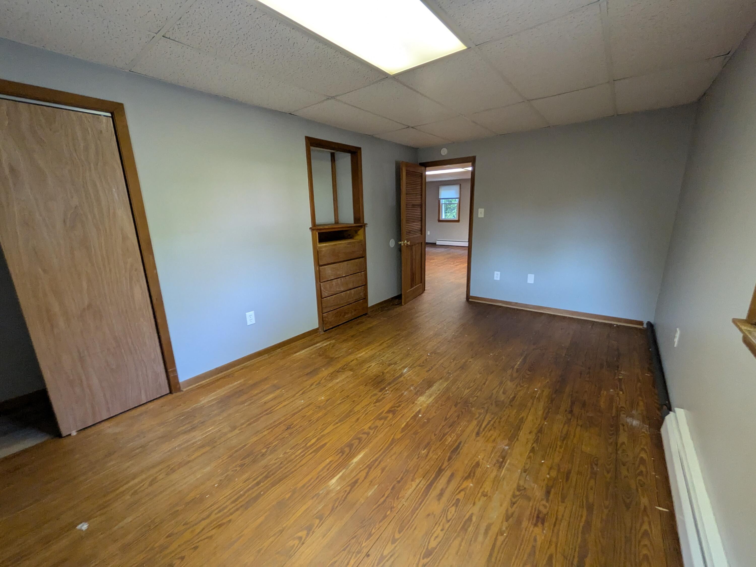 400 S Liberty Street, Hobart, IN 46342; Image #16