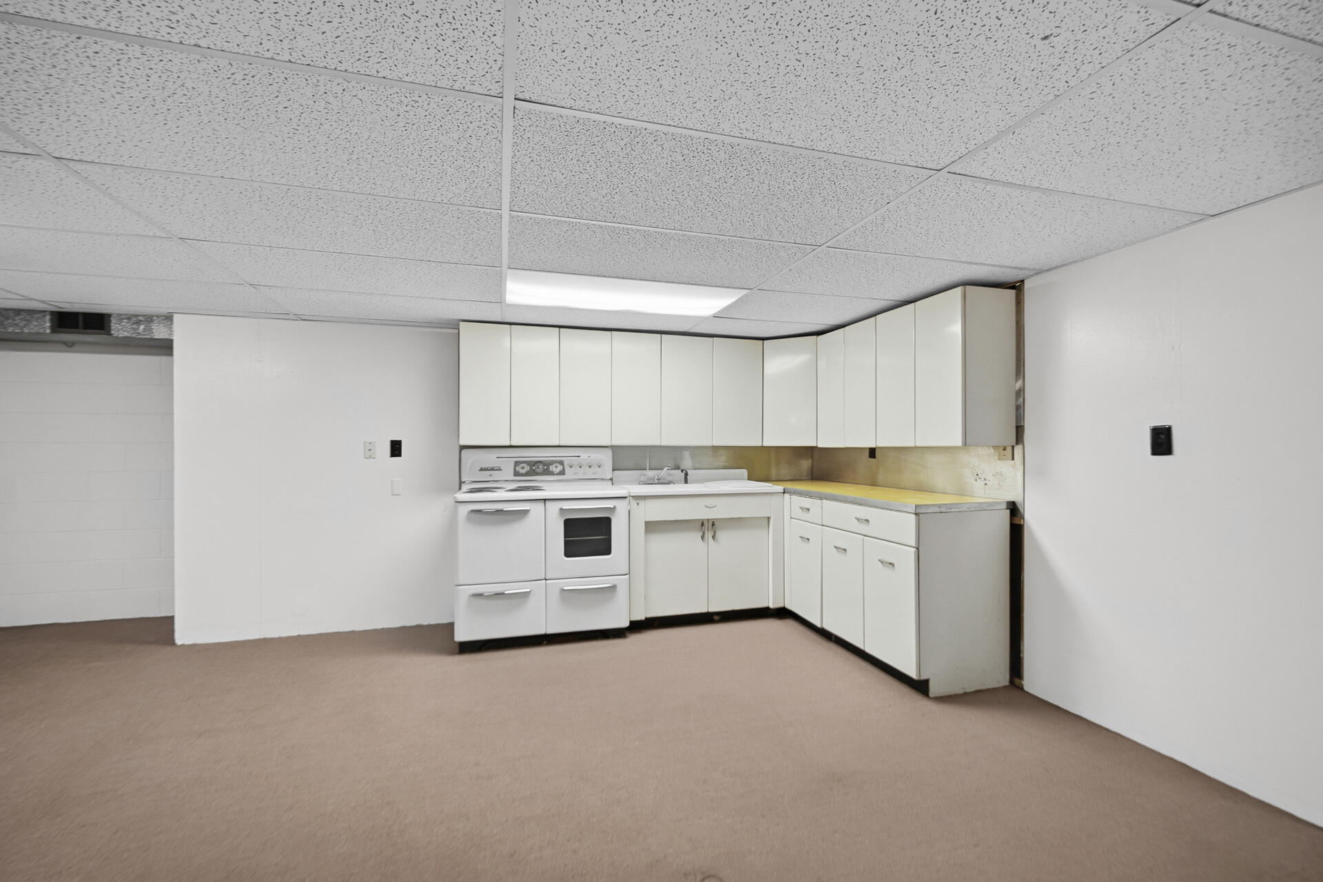 402 Schricker Avenue, North Judson, IN 46366; Image #25